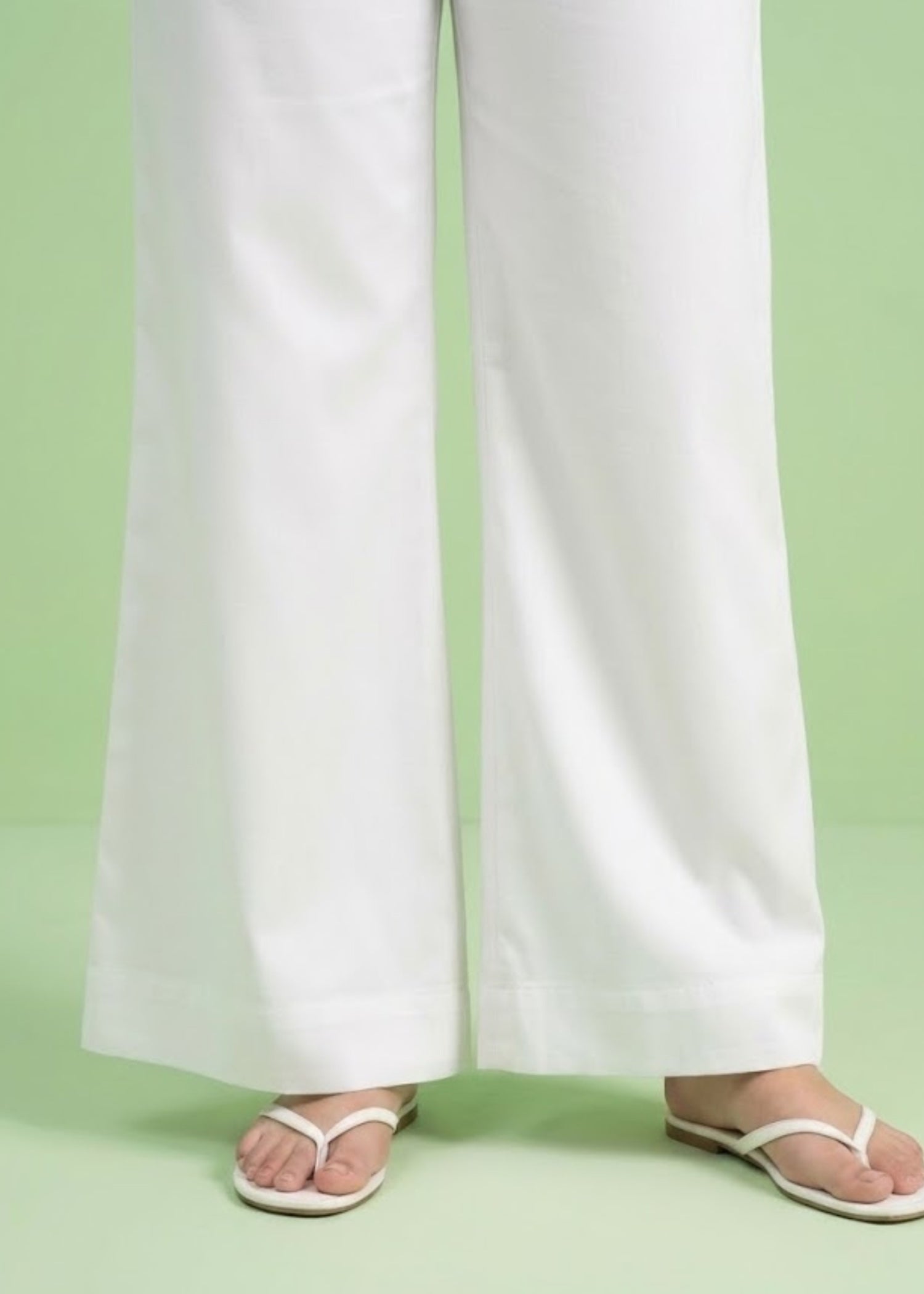 linen Kurta Set in Black, white