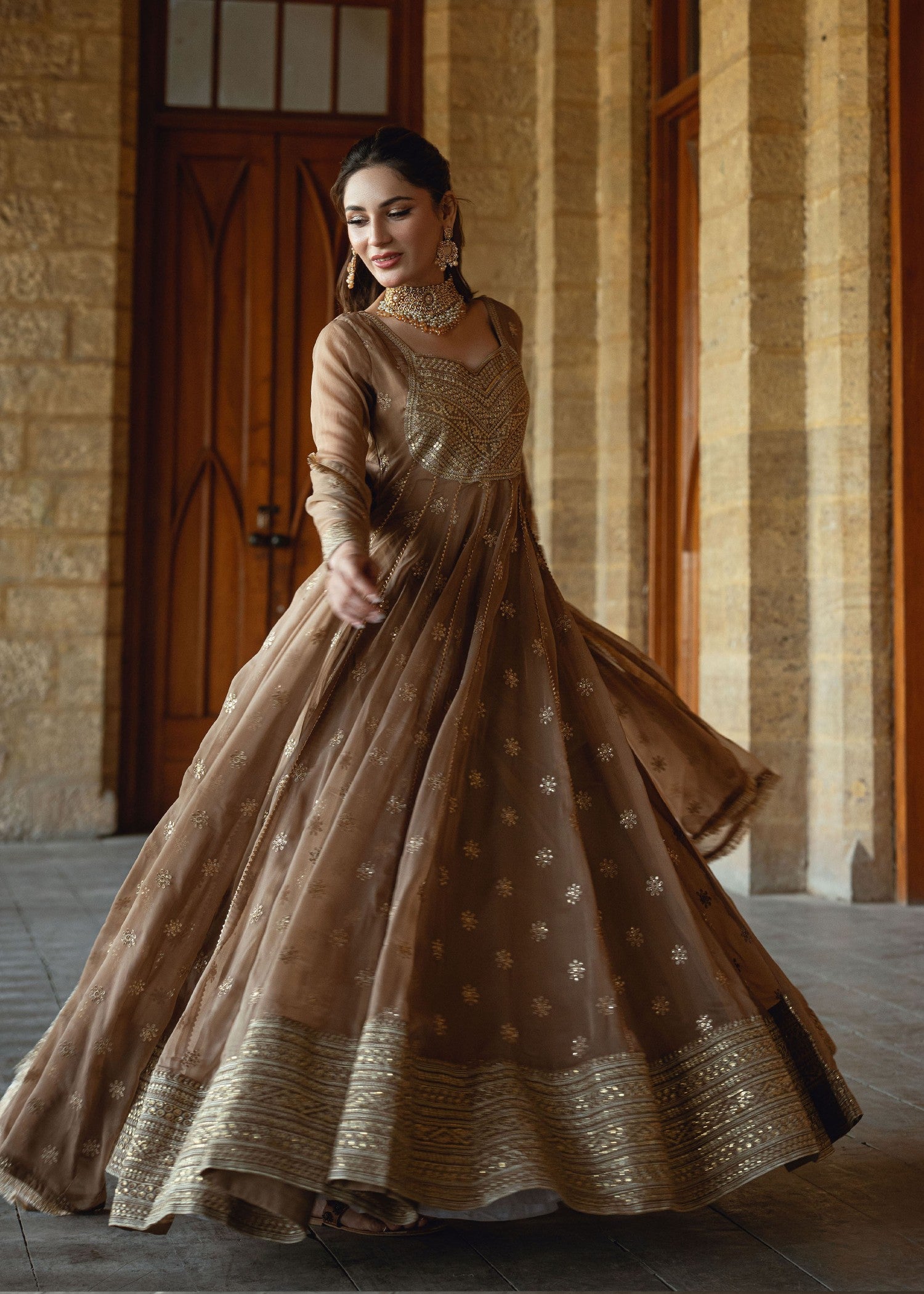 chiffon Maxi in Camel brown