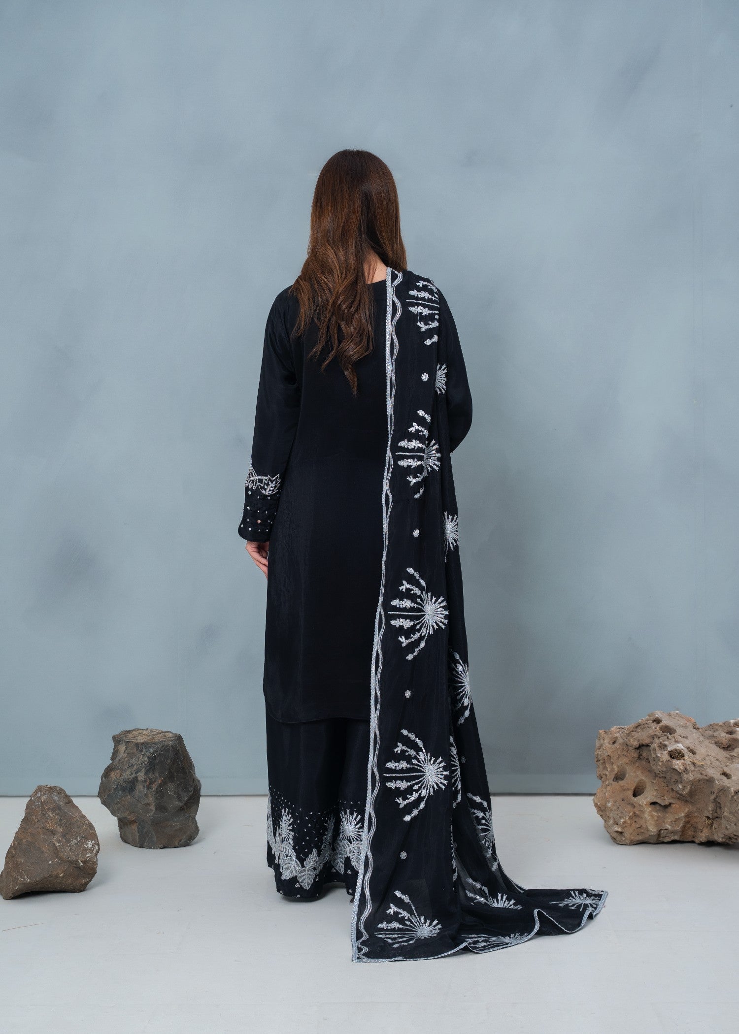 tussar silk Kurta Set in Black