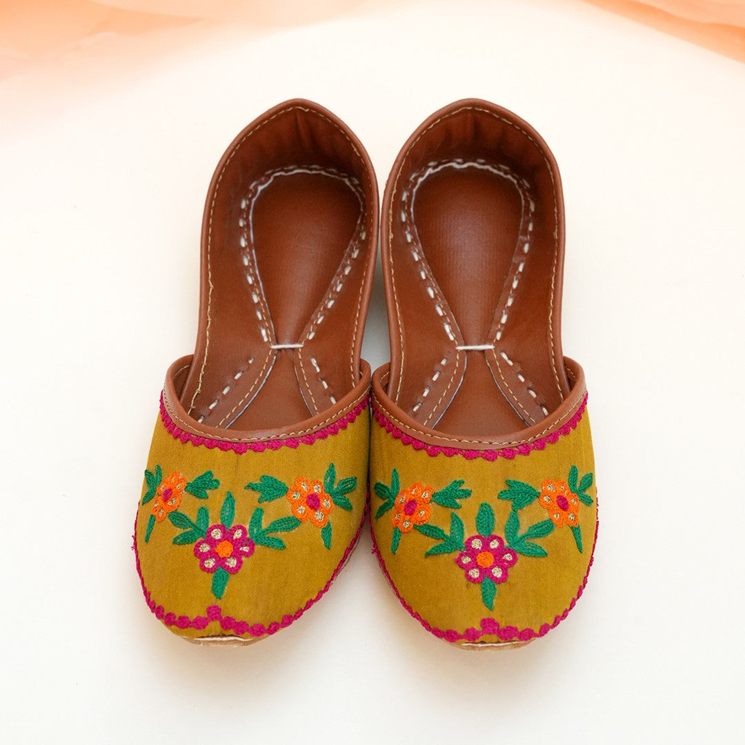 Khussa in Mustard by - High Quality Women Khussa ACK8787