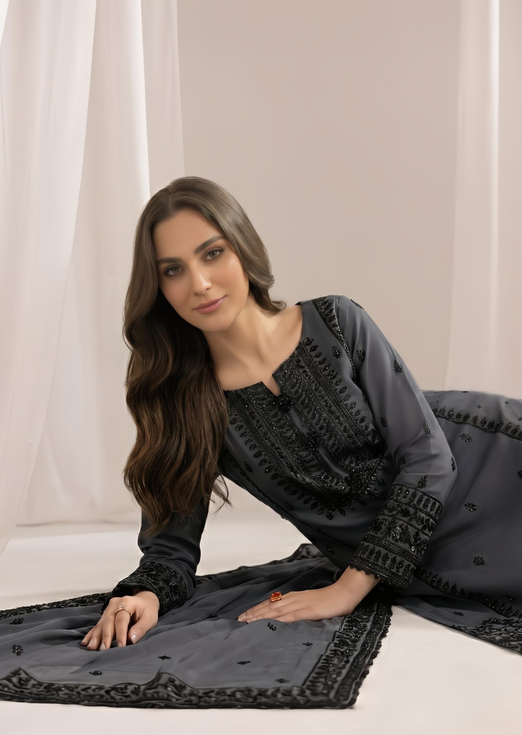bemberg crinkle chiffon Kurta Set in Grey