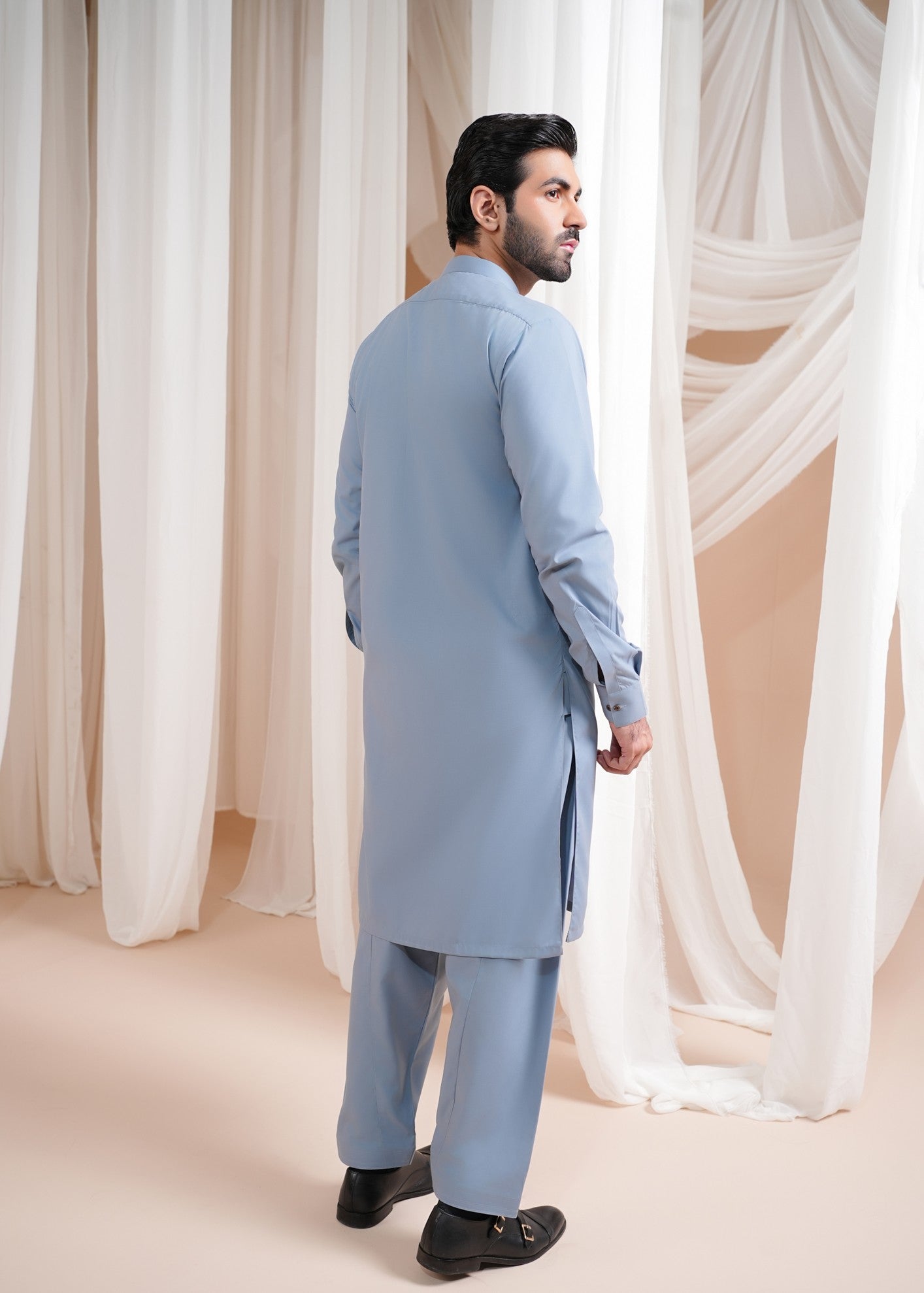 wash & wear Shalwar Kameez in Sapphire blue by Muraqsh