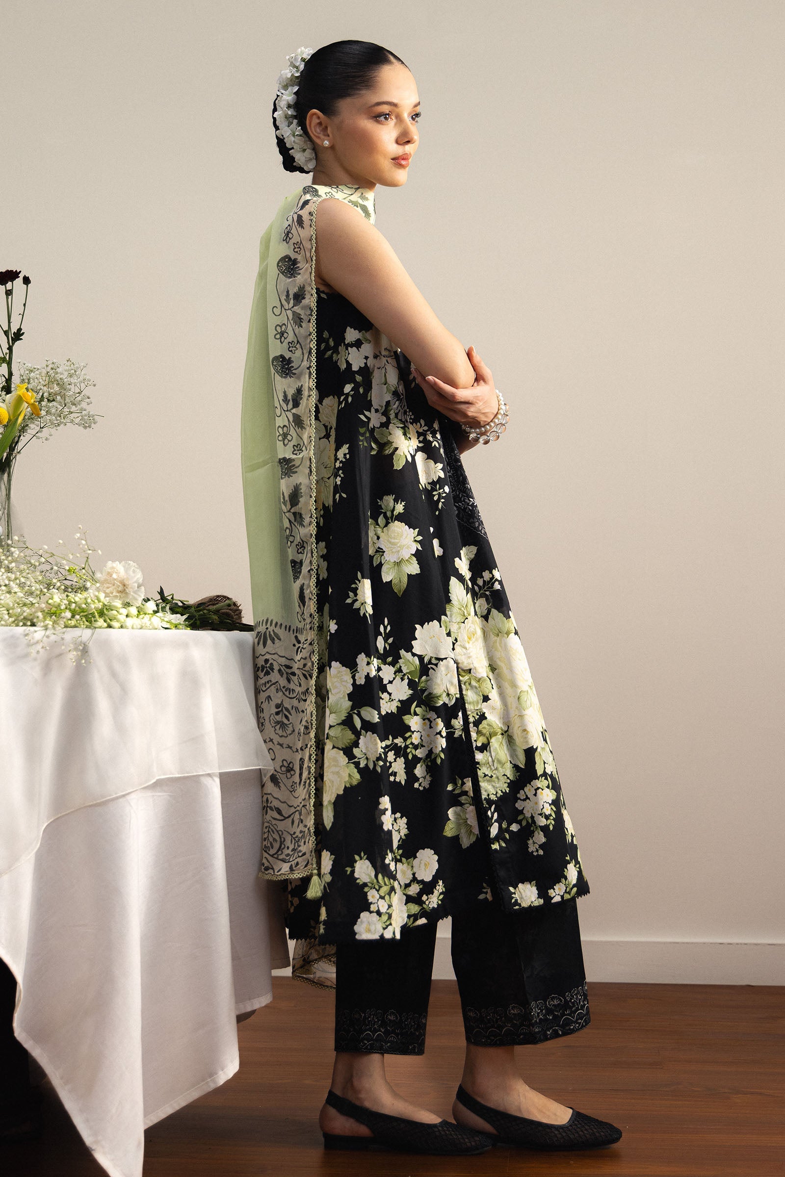 Coco Lawn Prints Drop II – Haru-1B