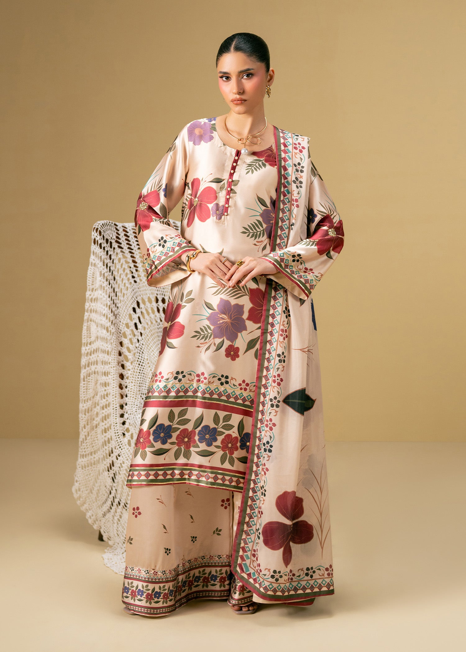 charmuse/shamooz Kurta Set in Beige