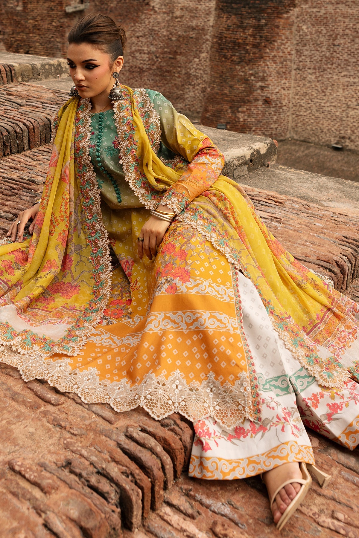 Chunri Lawn – CHN6-03