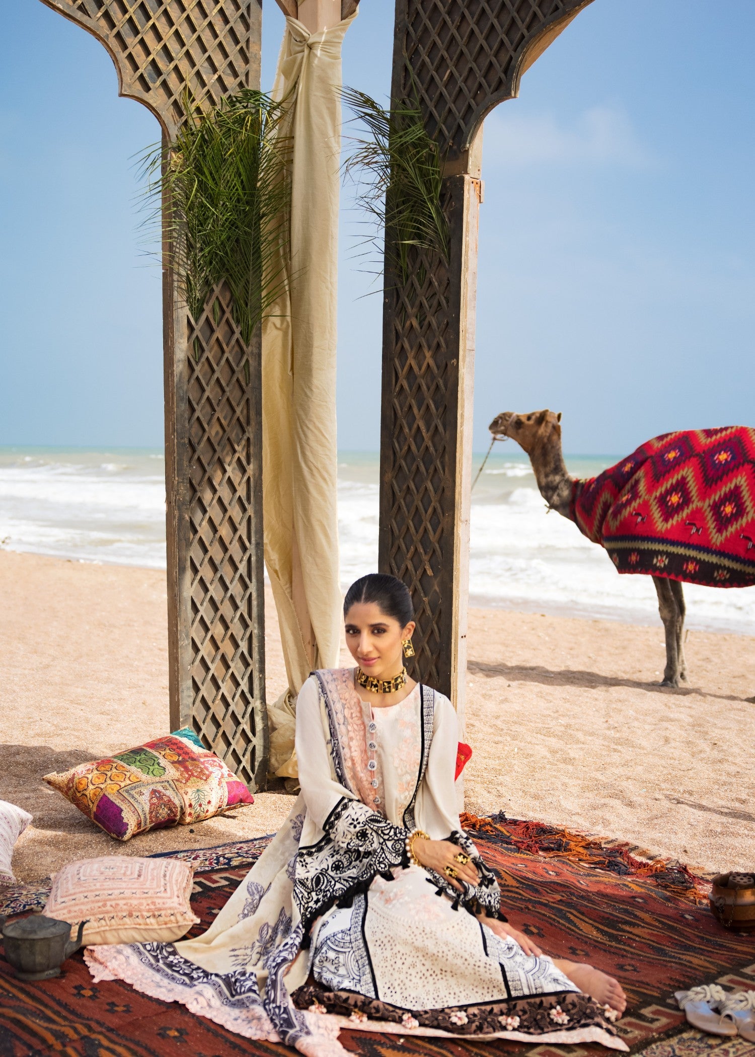 lawn Unstitched in Pink, beige