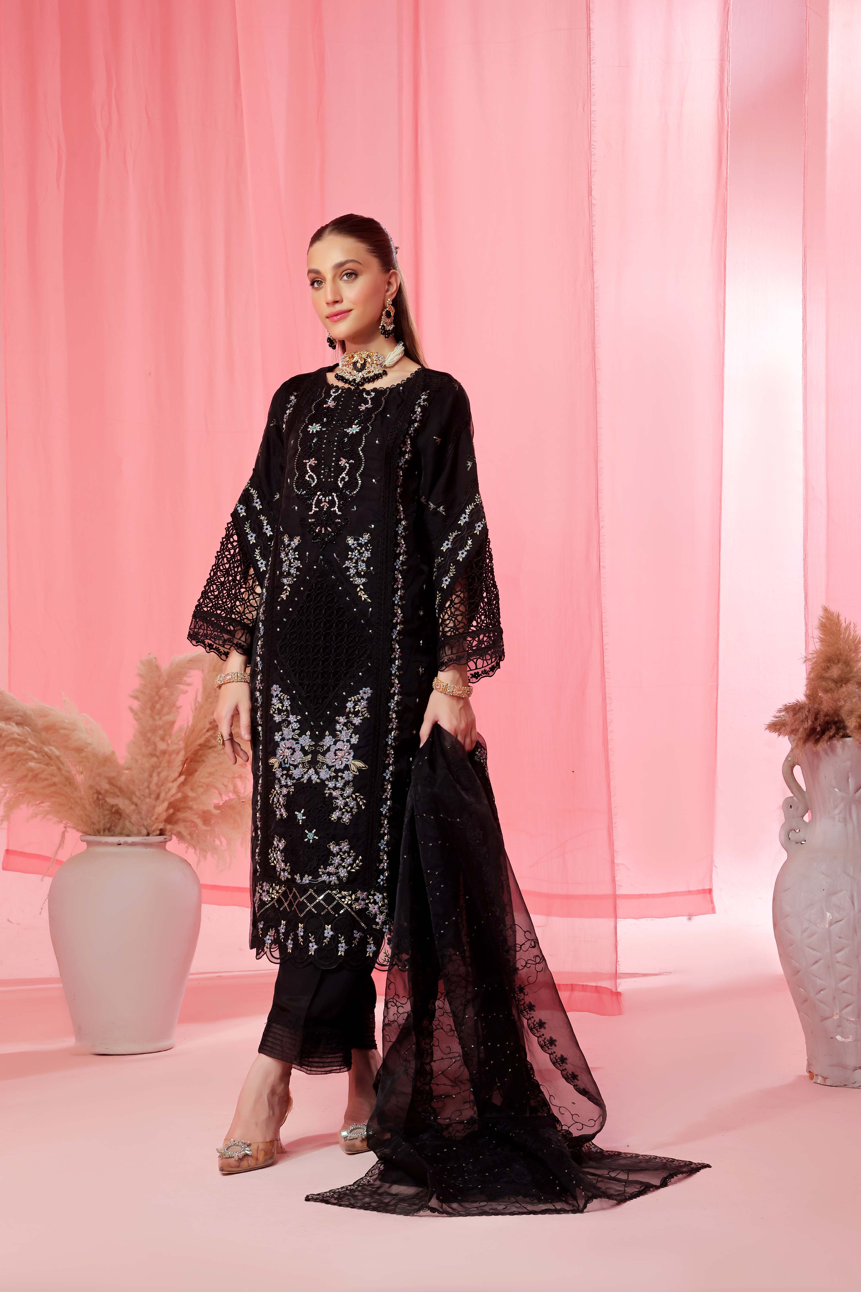 Noori RTW Organza Formal Pret – Nurelle