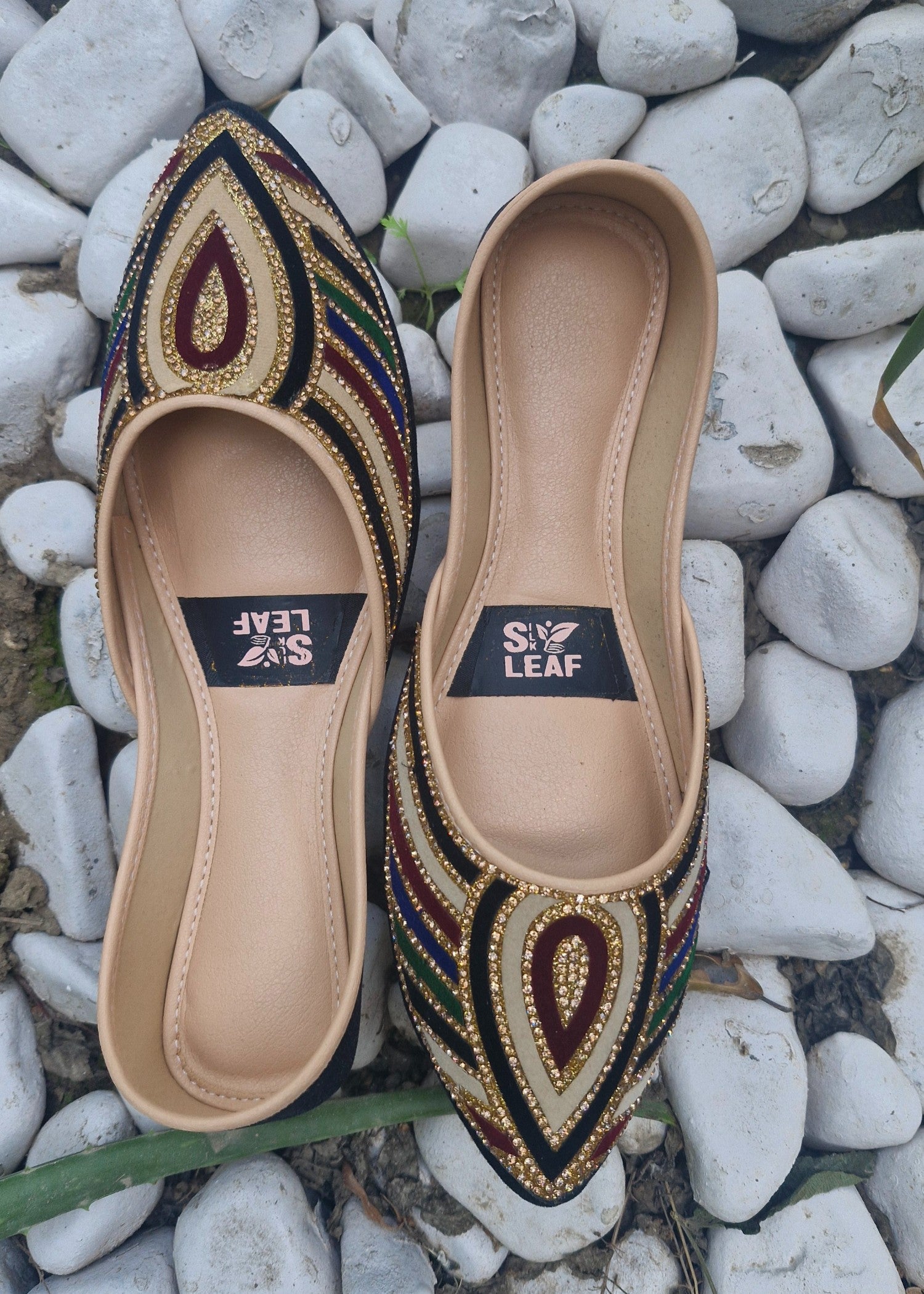 Khussa in Multi by - High Quality Women Khussa MPN5453