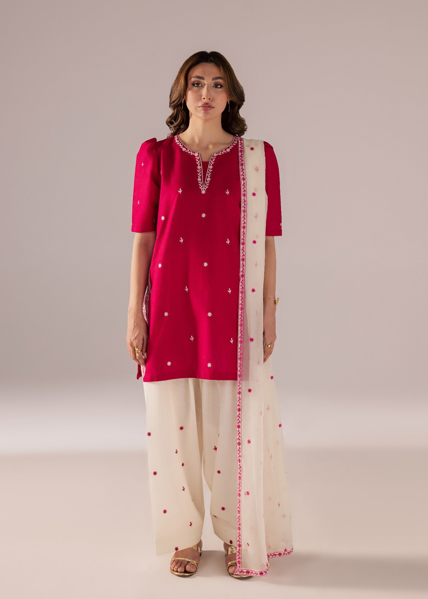 ribbed lawn Kurta Set in Off-white, mulberry