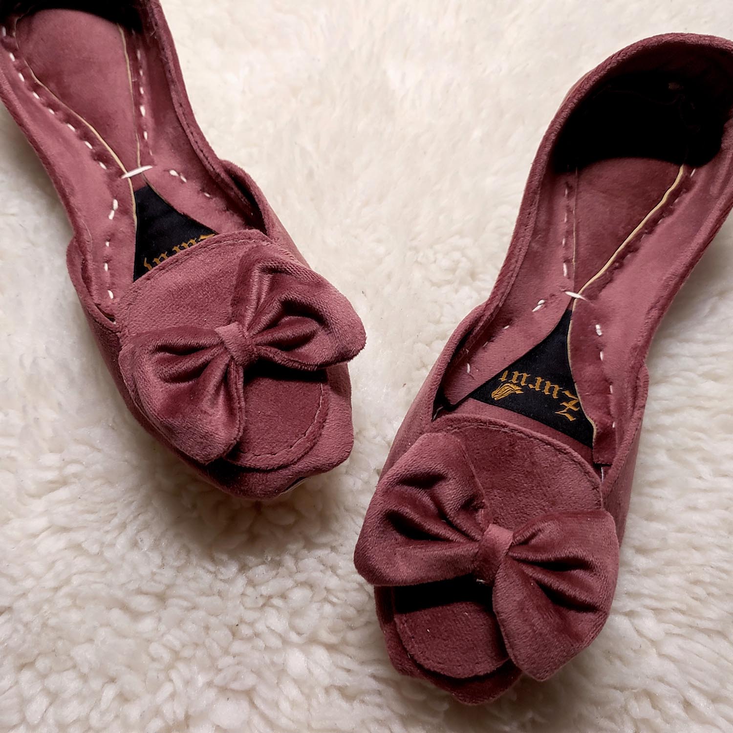 Khussa in Maroon by - High Quality Women Khussa FBV5007