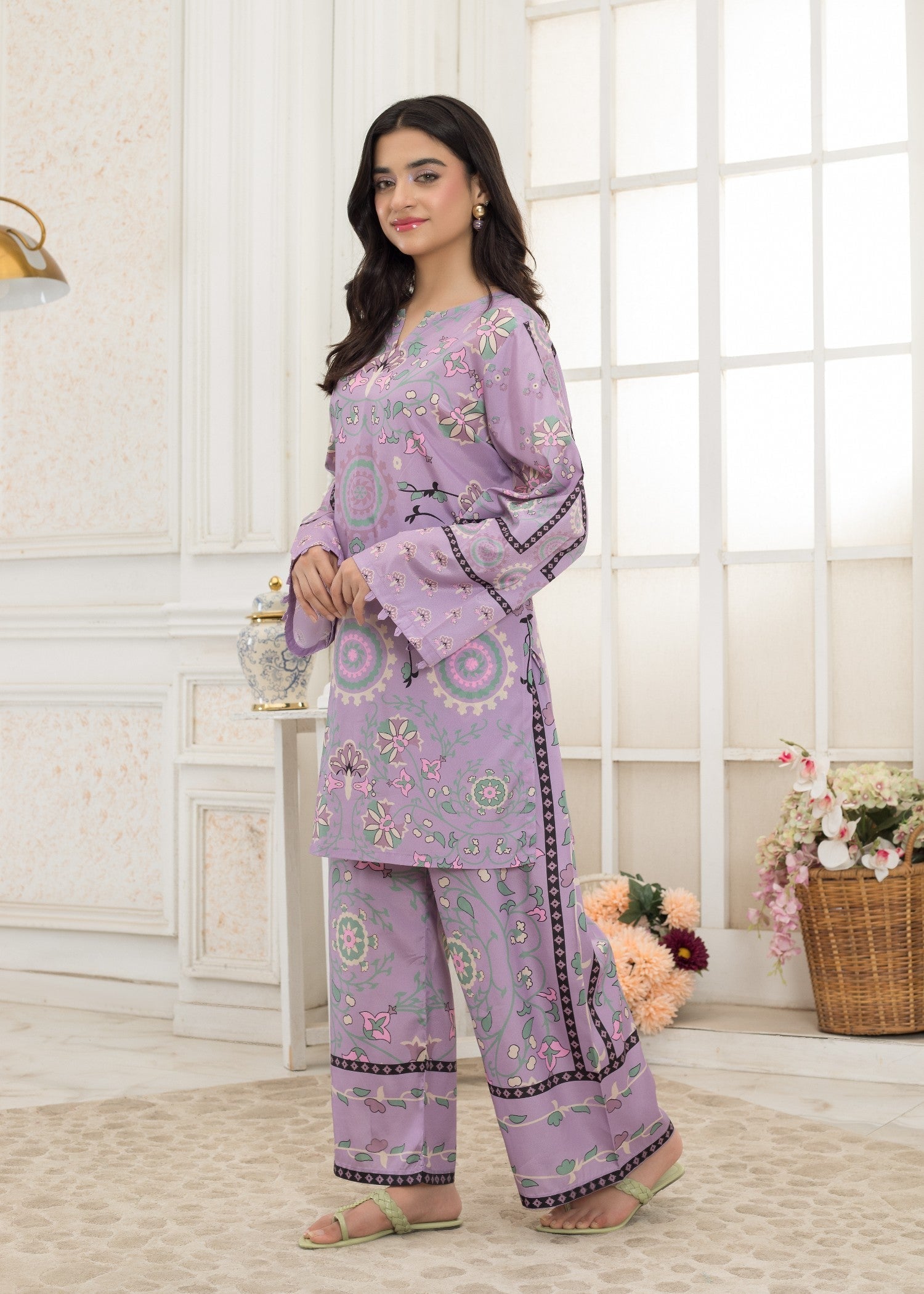 polyester crepe Co Ord Sets in Bright lavender