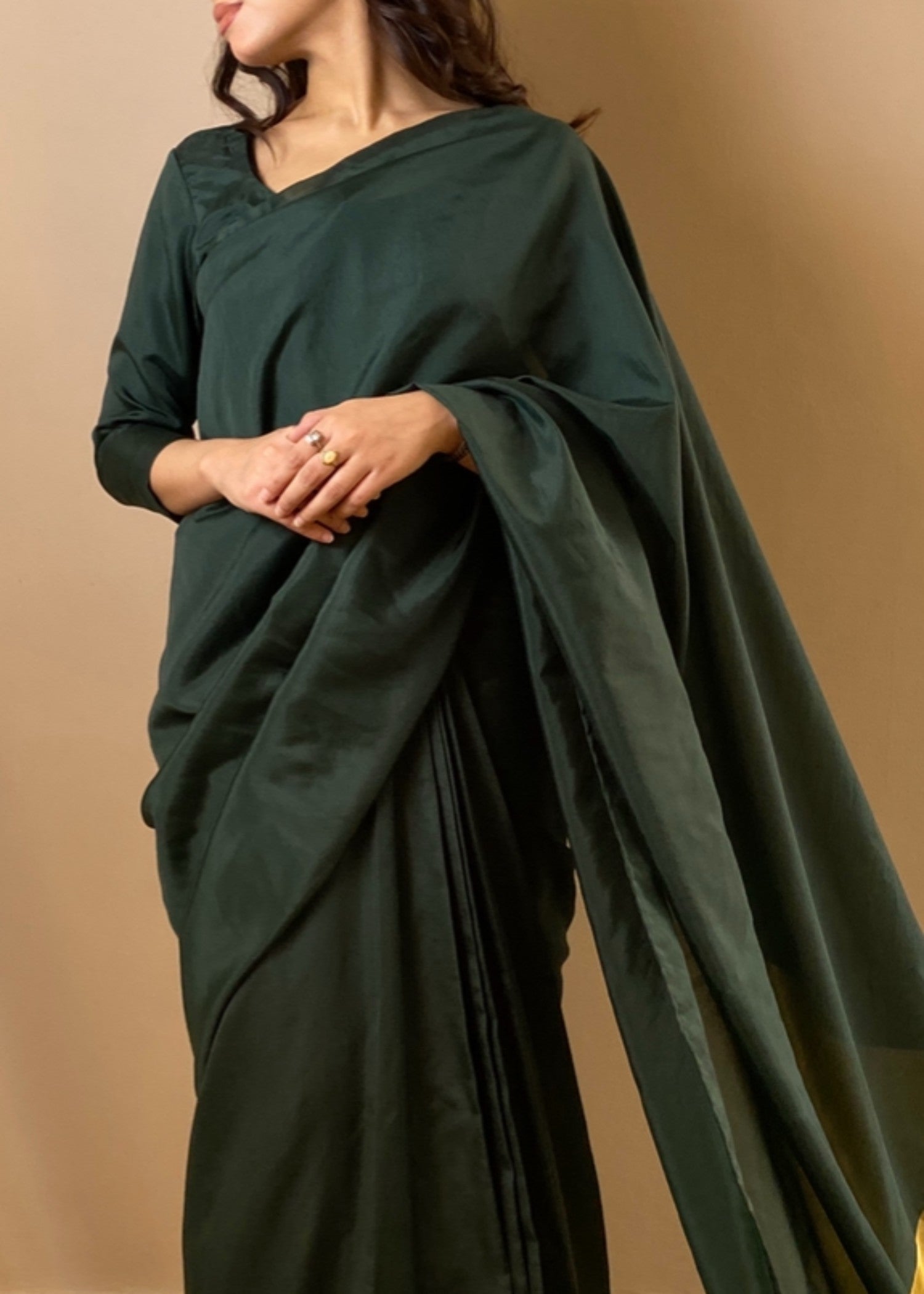kattan silk Saree in Bottle green