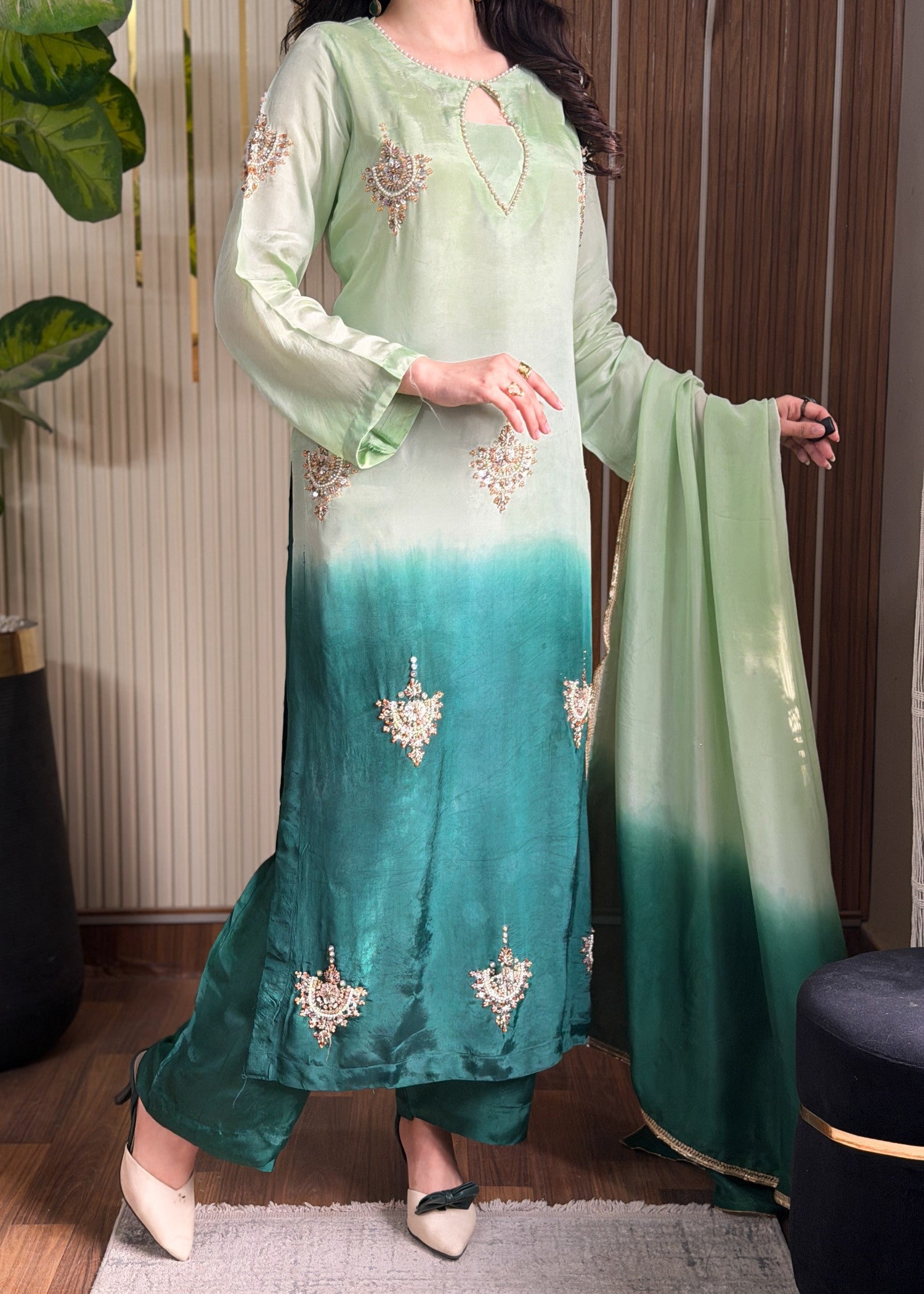 pk grip silk Kurta Set in Bottle green, mint green
