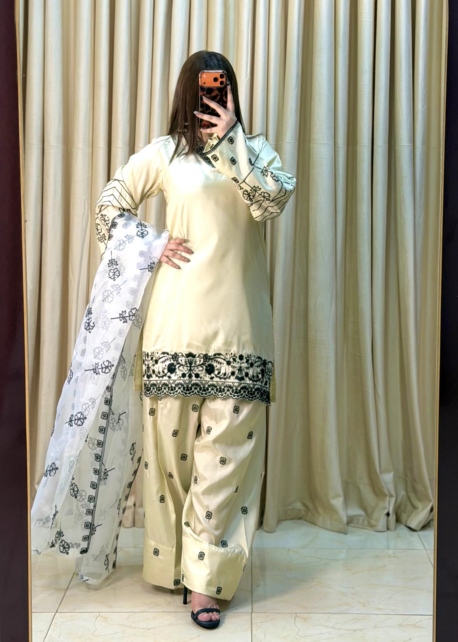 kattan silk Kurta Set in Milk