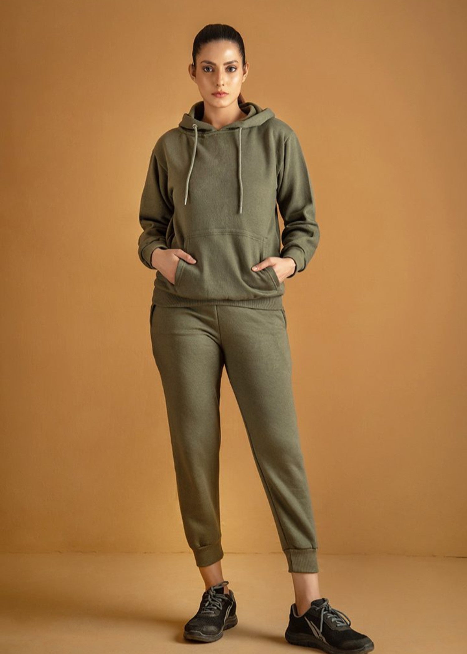 fleece Tracksuit in Olive green