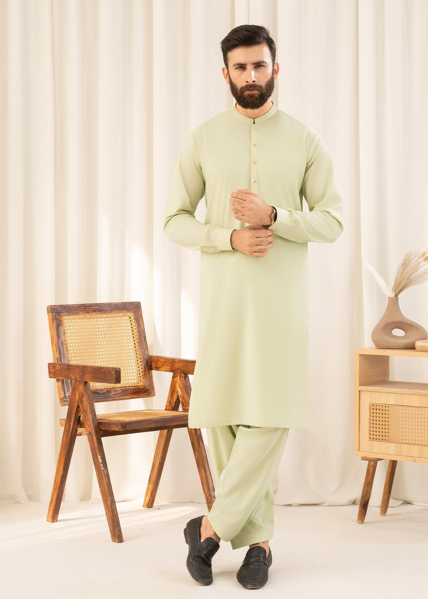 wash & wear Shalwar Kameez in Key lime