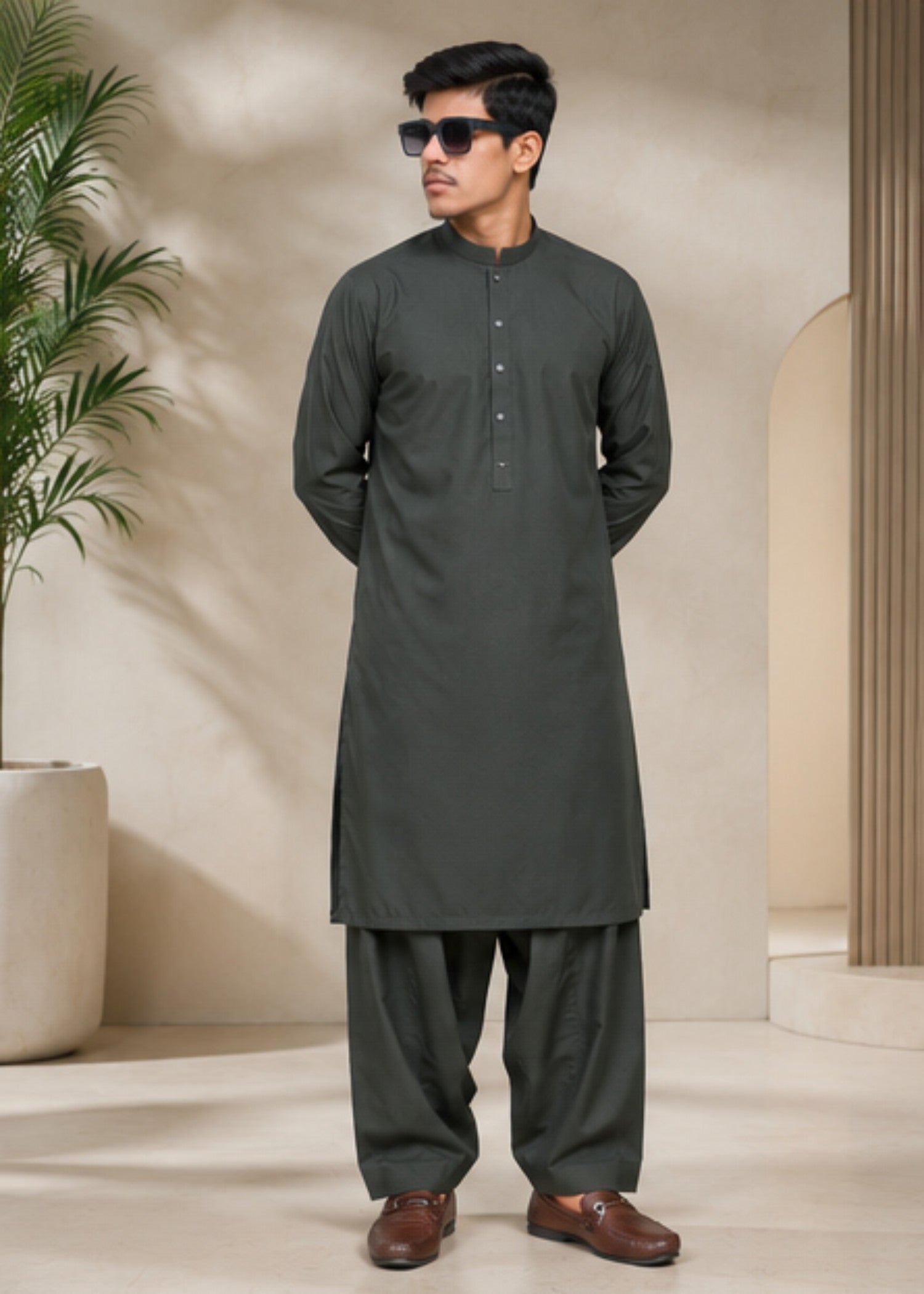 wash & wear Shalwar Kameez in Dark green