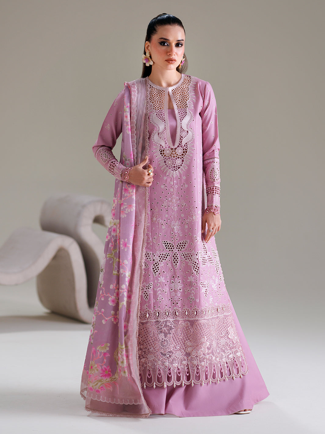 Amour Luxury Lawn – 181-B