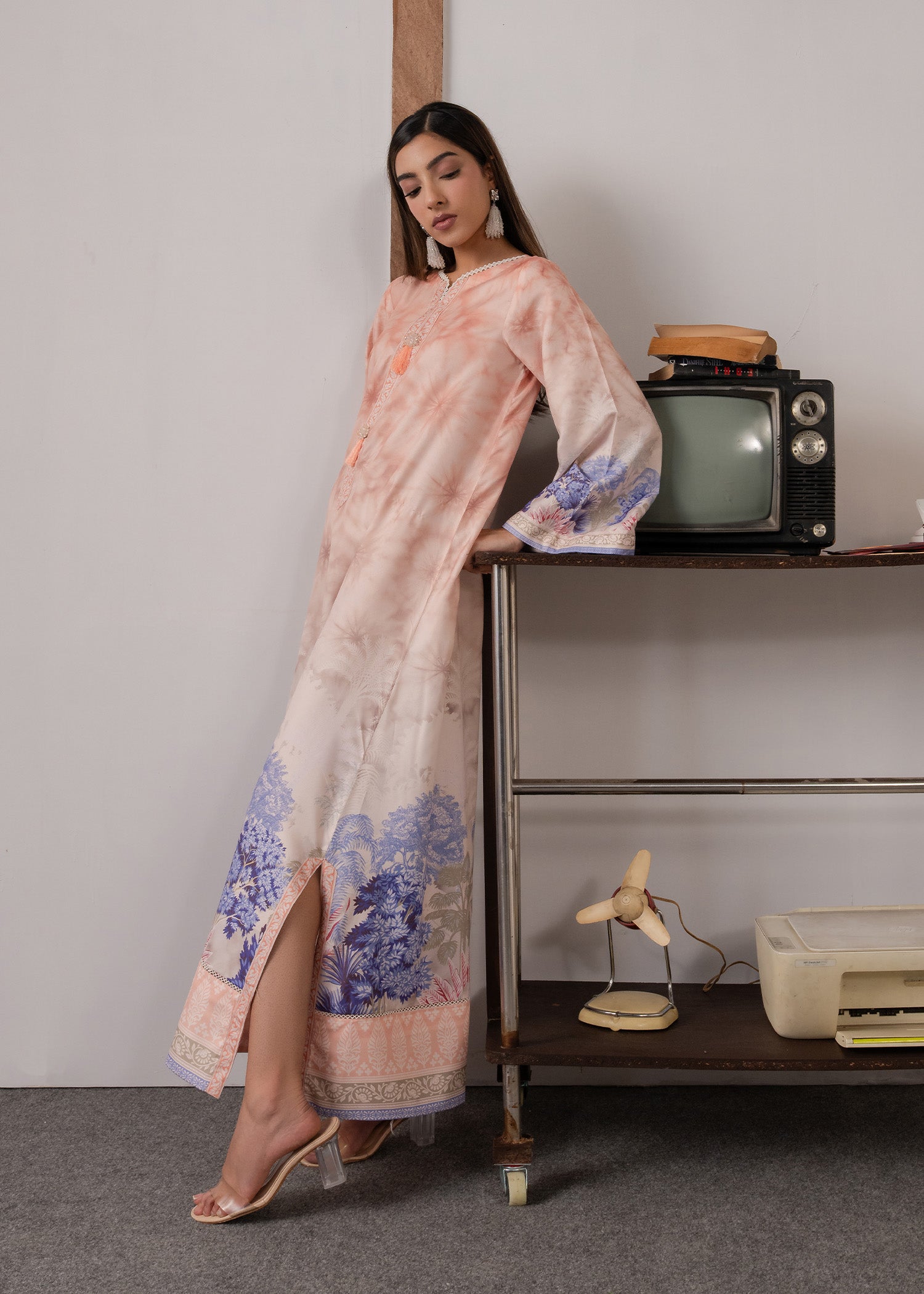 slub lawn Kaftan in Peach pink