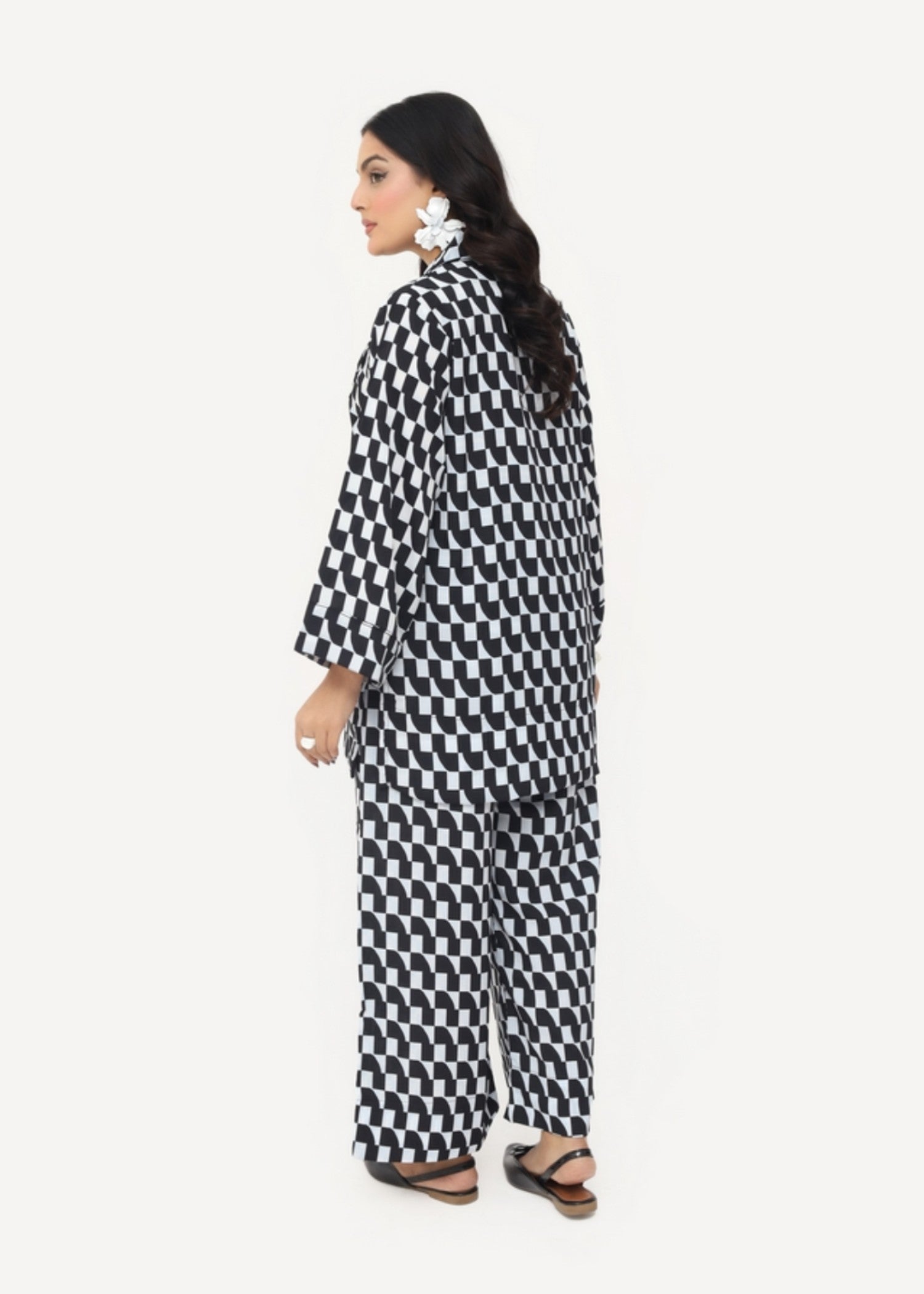 silk finish lawn Co ord Sets in Black, white