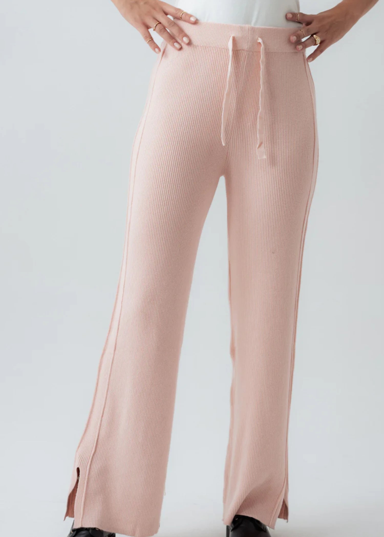 wool Trousers in Pink