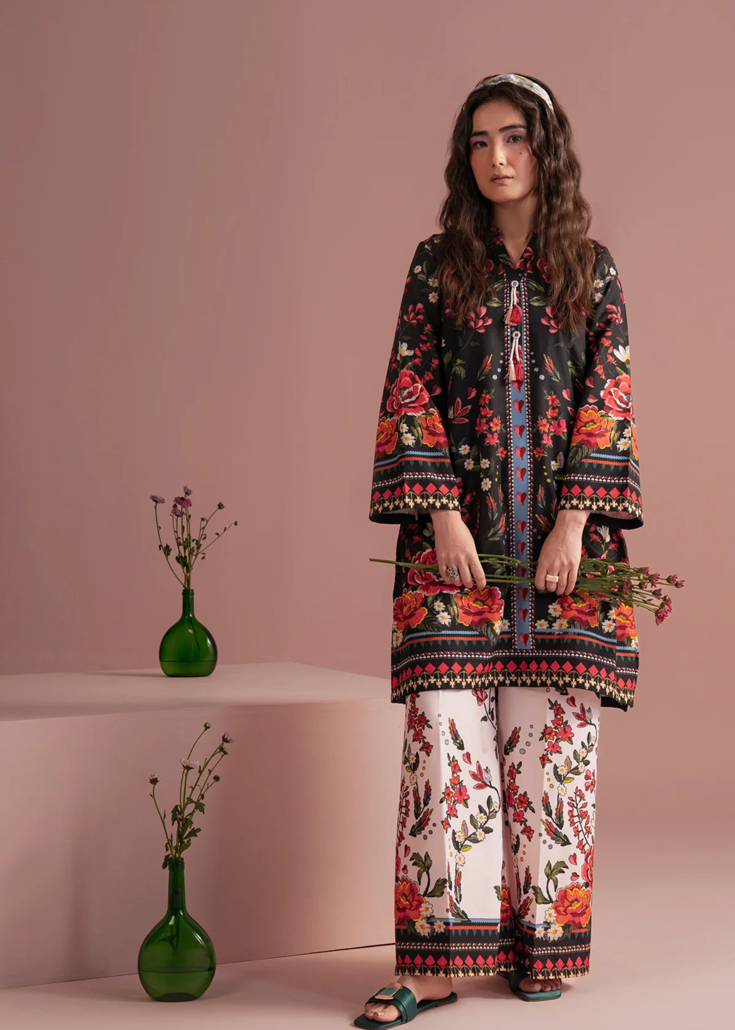 silk finish lawn Kurta Set in Ivory, black