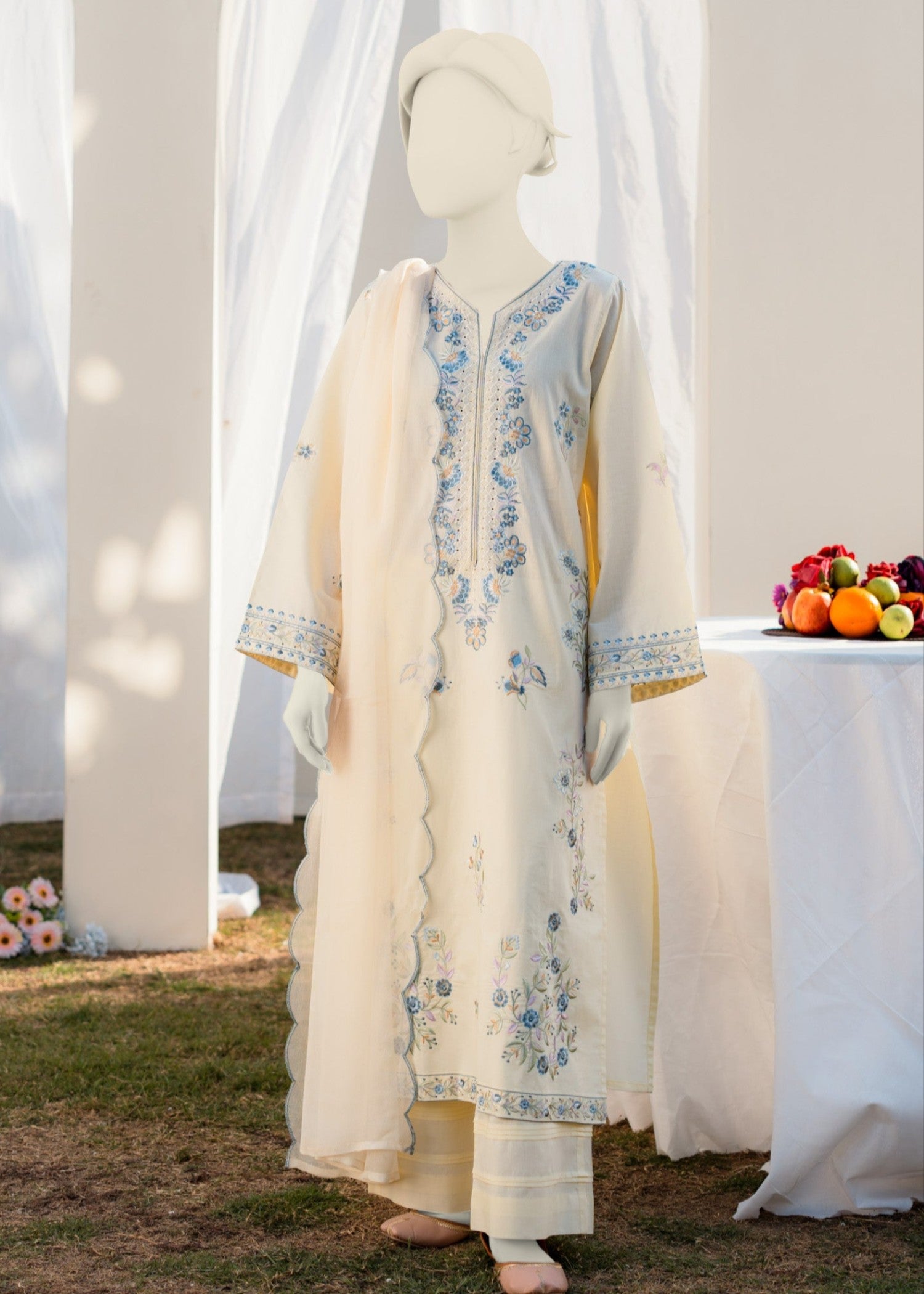 lawn Kurta Set in Butter