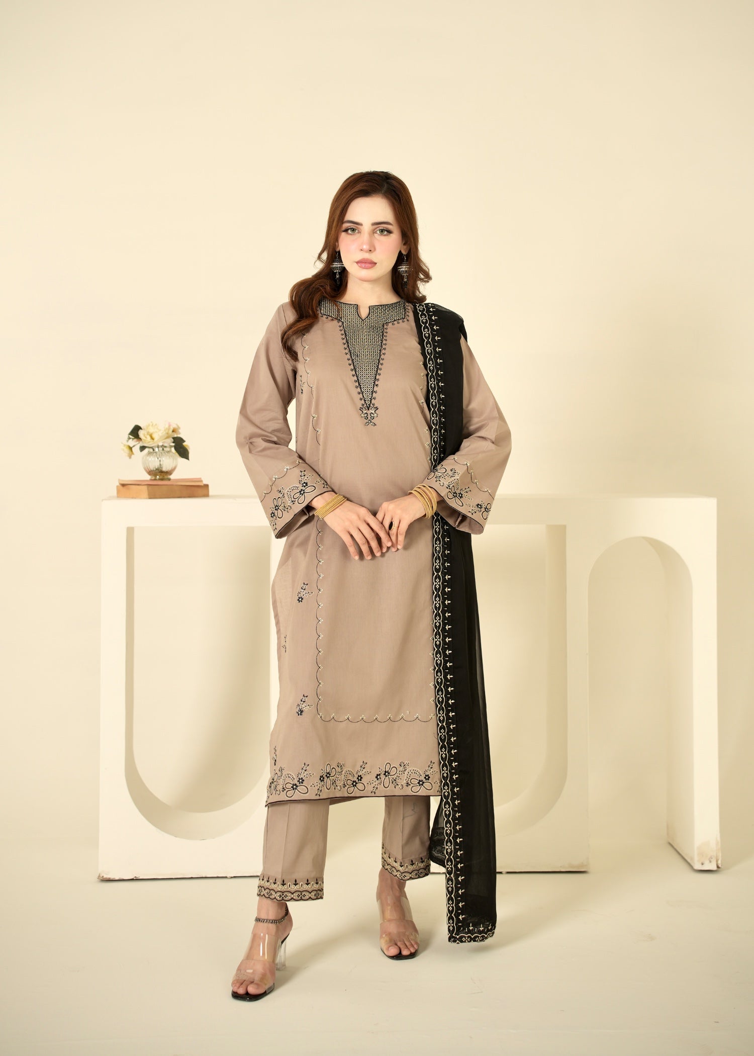 lawn cotton Kurta Set in Grey