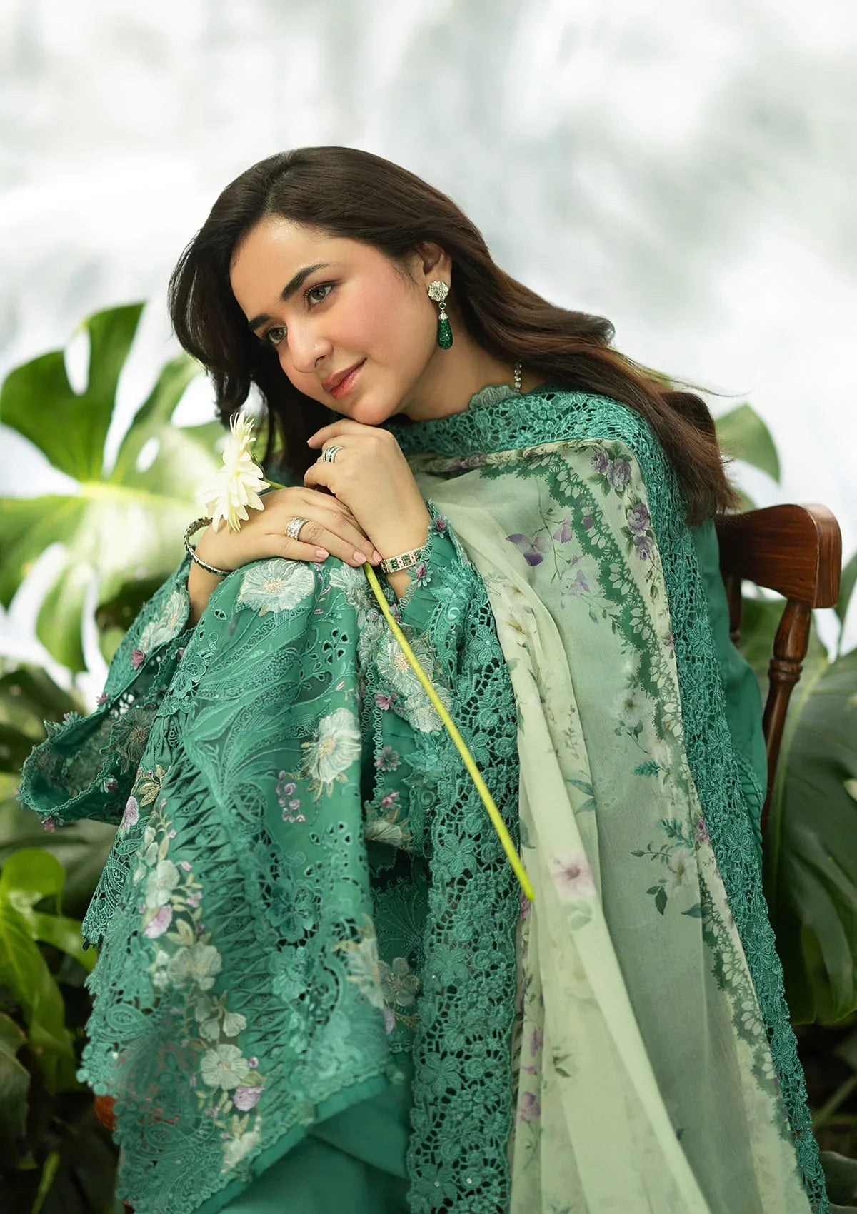 Luxury Lawn – ELQ-2a Lover's Eden