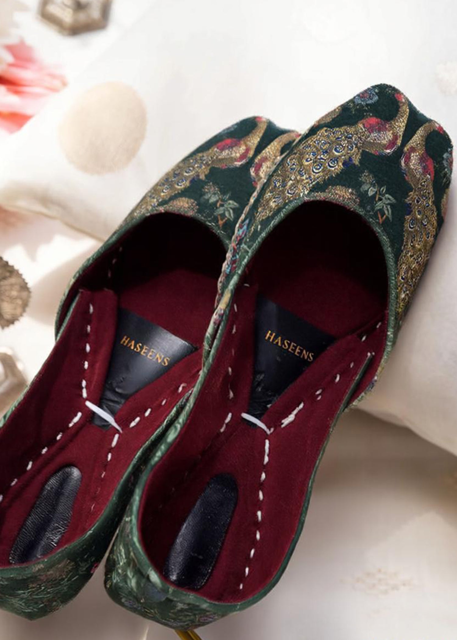 Khussa in Parrot green by - High Quality Women Khussa QNS8977