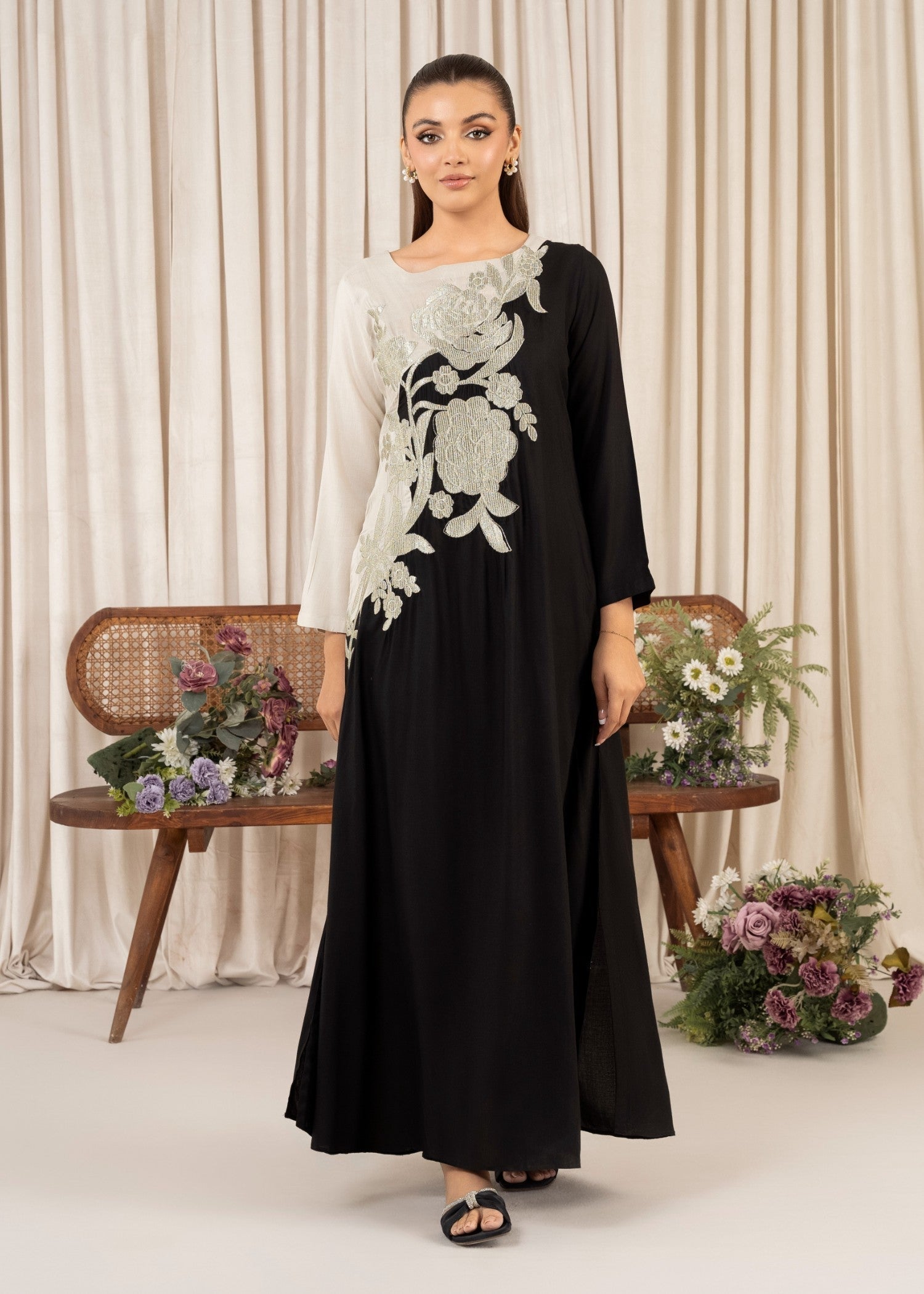 linen Pishwas in Black
