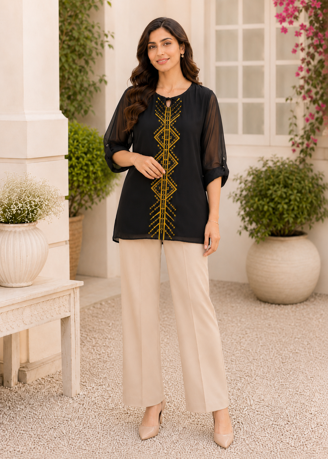 polyester chiffon Top in Black