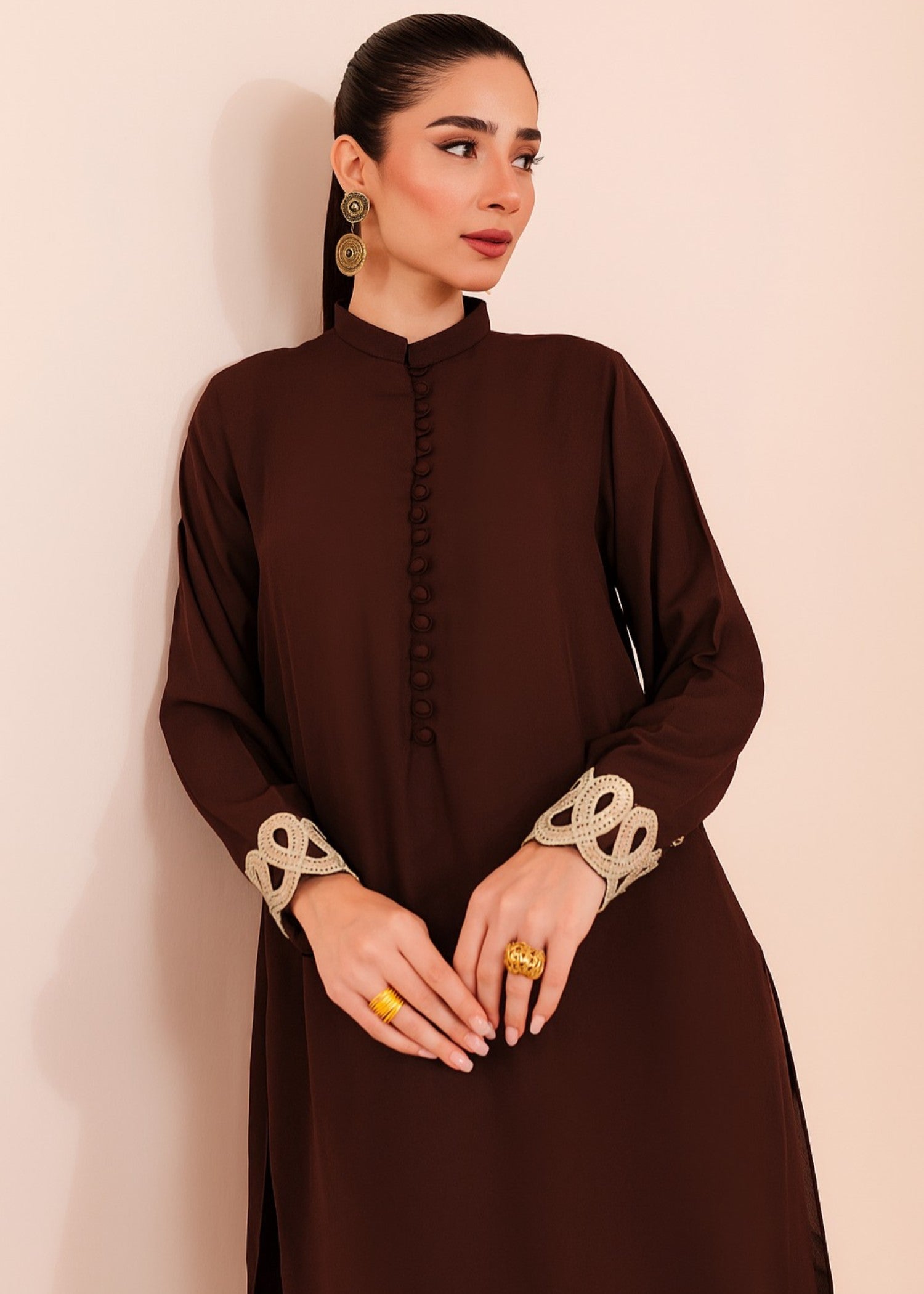 crepe Kurta Set in Dark brown