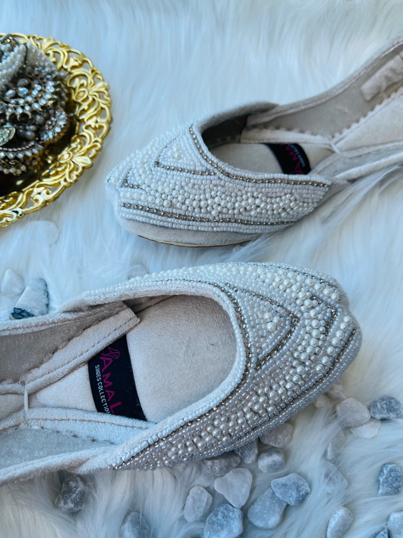 Khussa in Ivory by - High Quality Women Khussa LHB6269