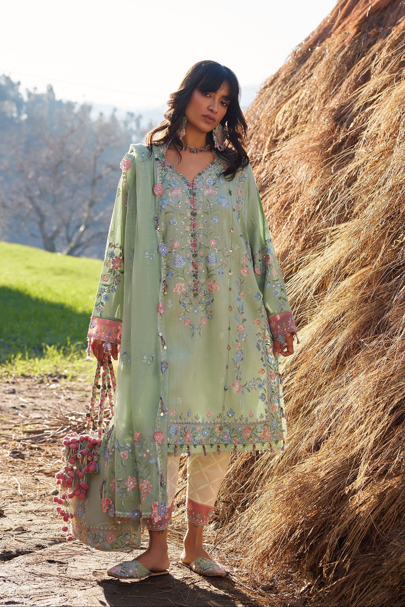 Festive Luxury Lawn – ZL26-01B