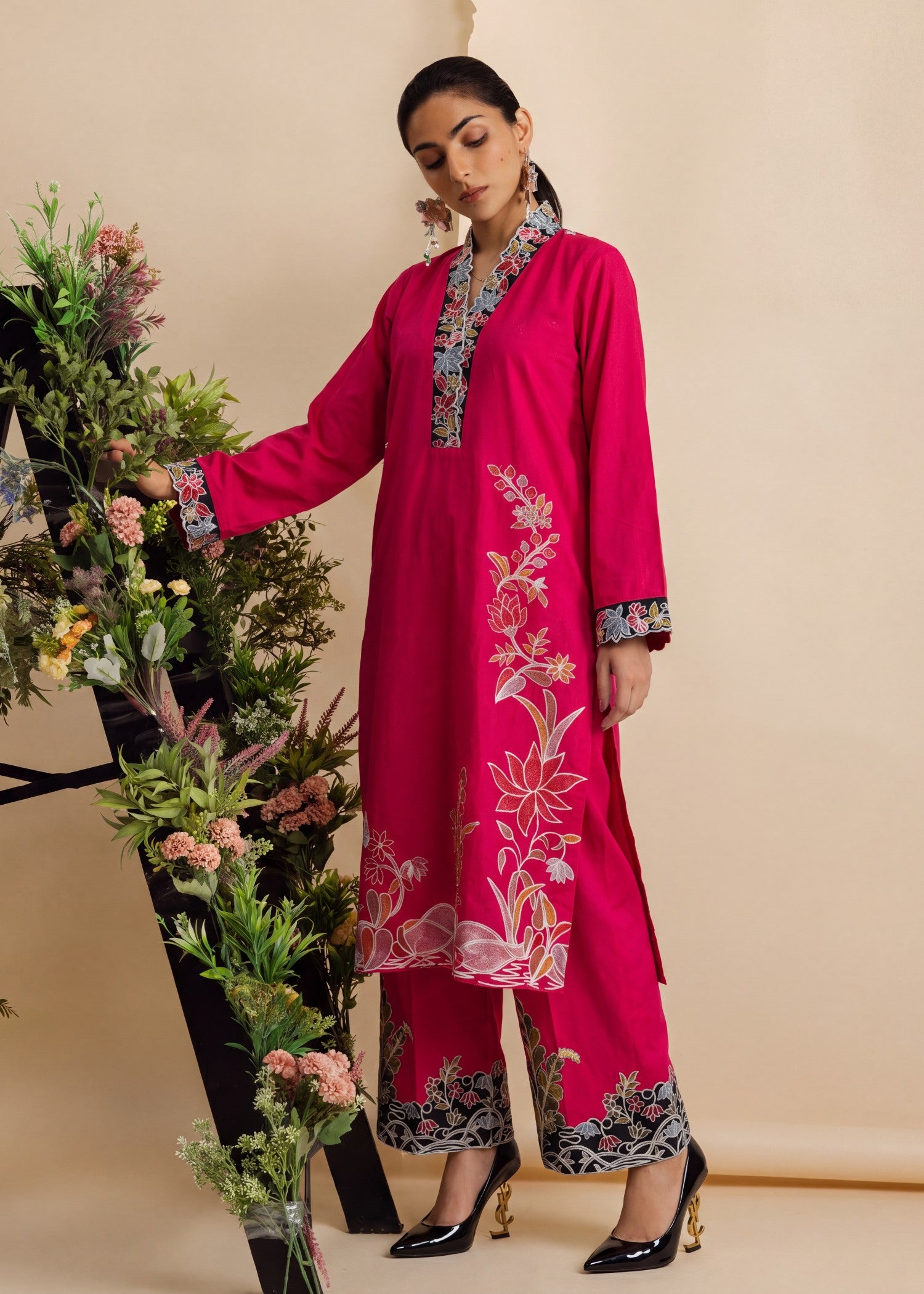 lawn Kurta Set in Fire red