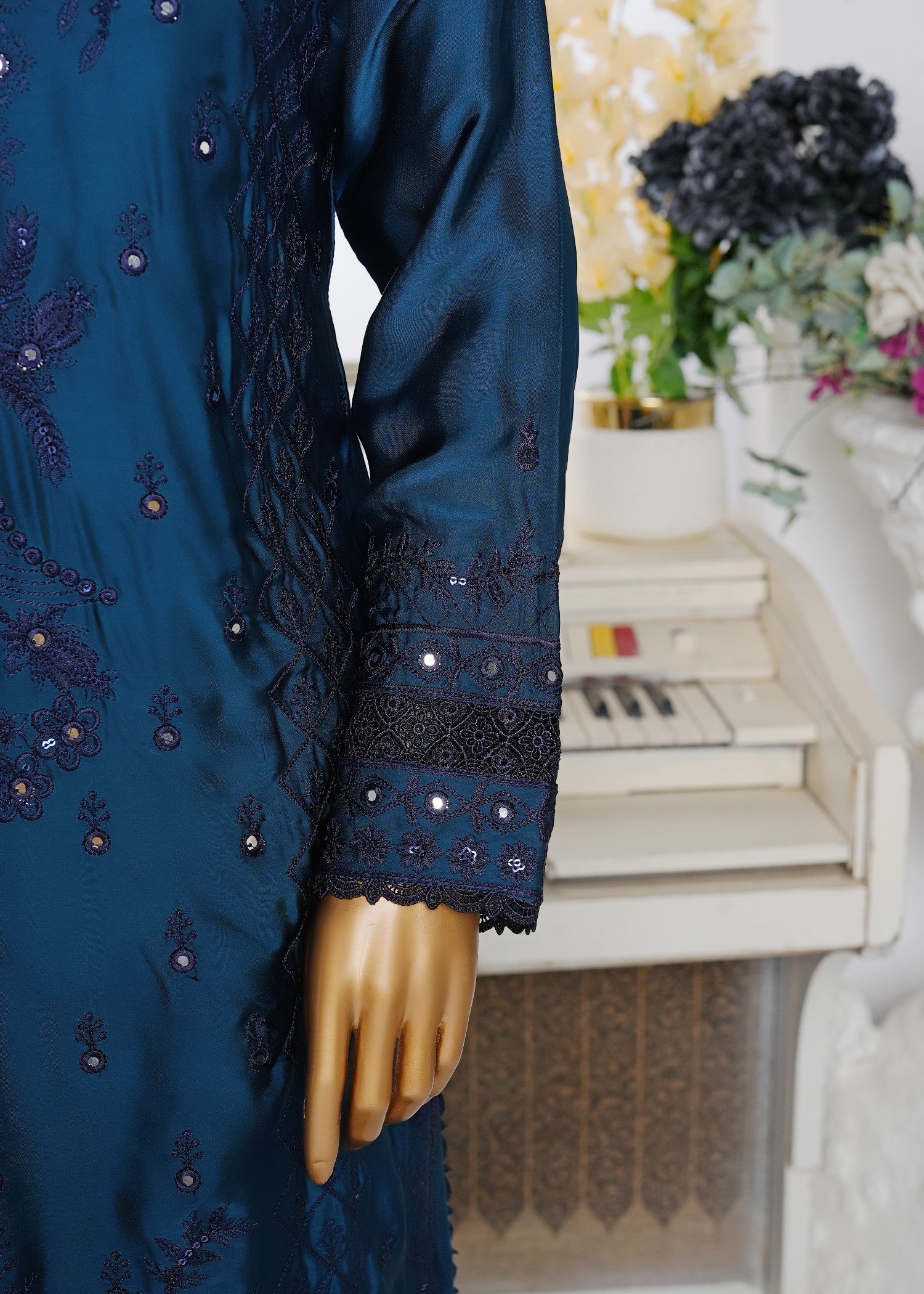 charmuse/shamooz Kurta Set in Dark blue
