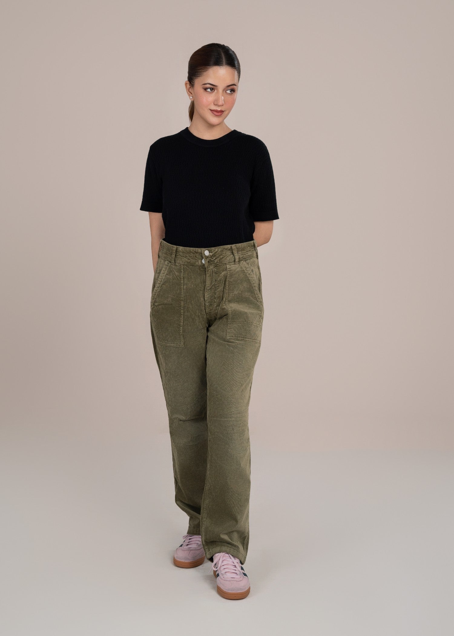 corduroy Pants in Olive green