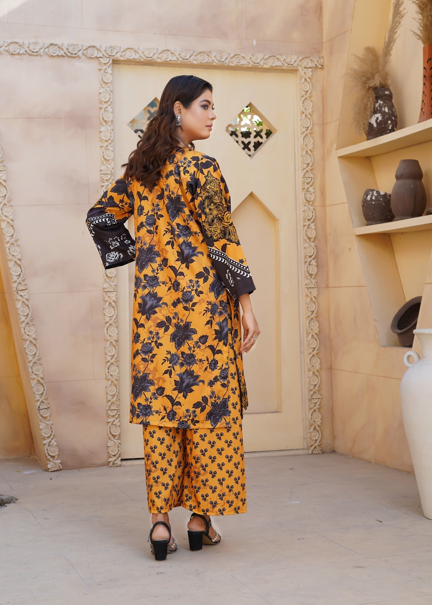 poly grip Kurta Set in Mustard