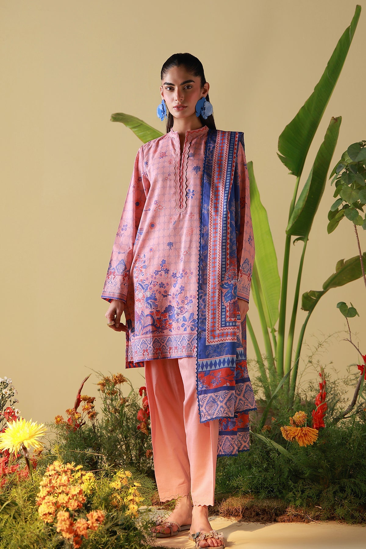 Mirha Lawn – Blush Cobalt