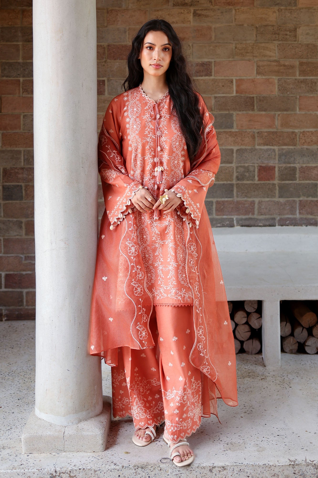 Eid Lawn Edit – Amber Mist
