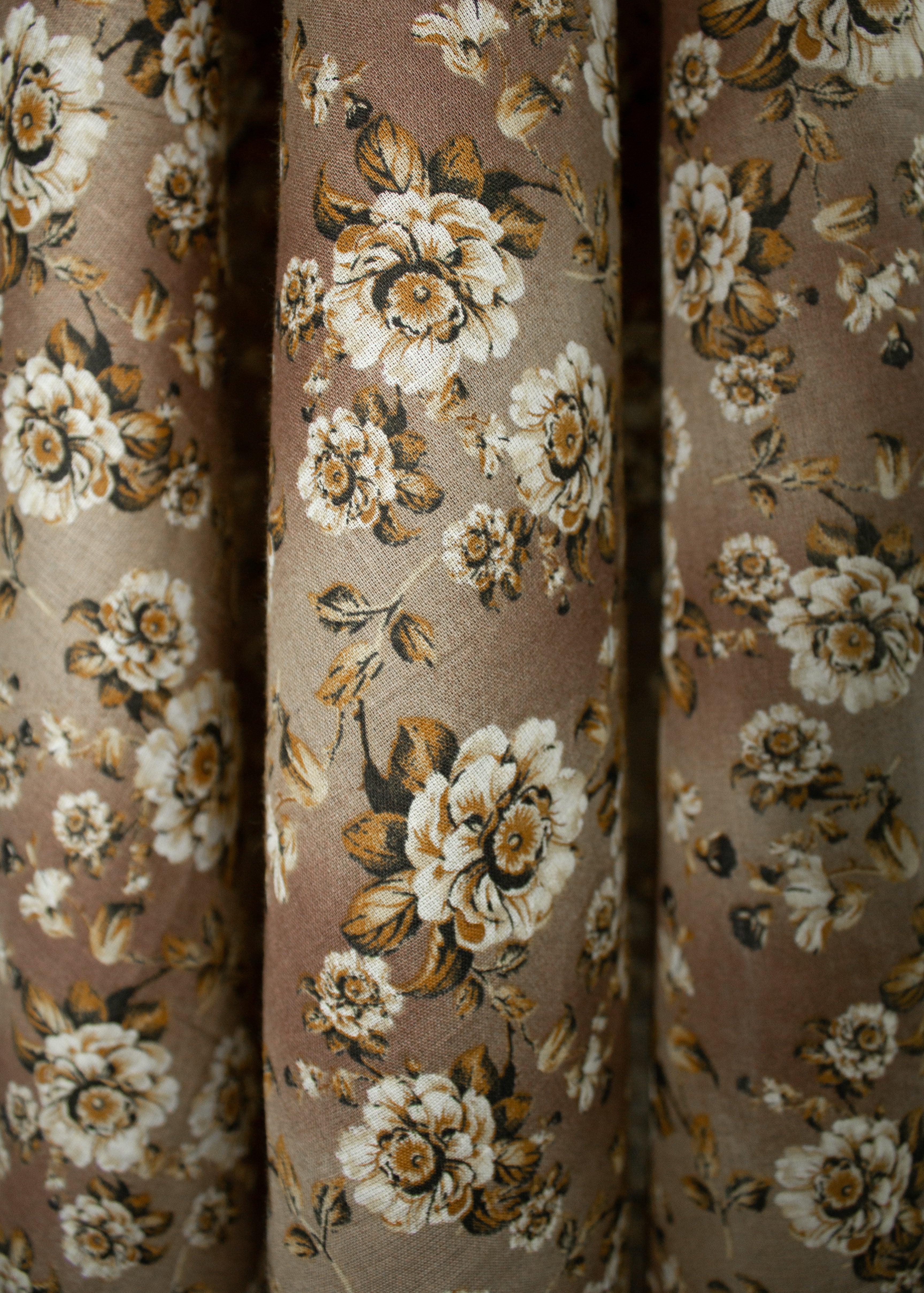 lawn Chaddar in Khaki brown, brown