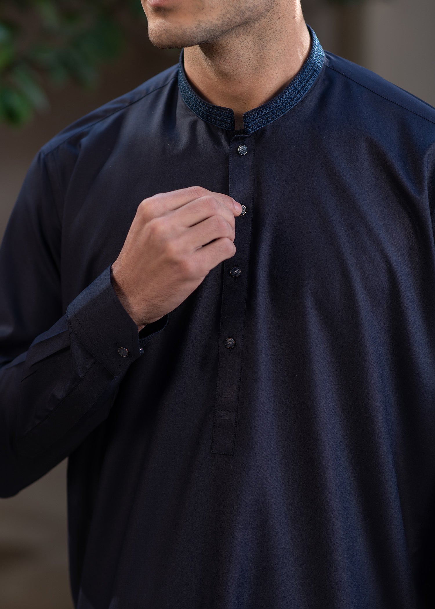 wash & wear Shalwar Kameez in Royal blue