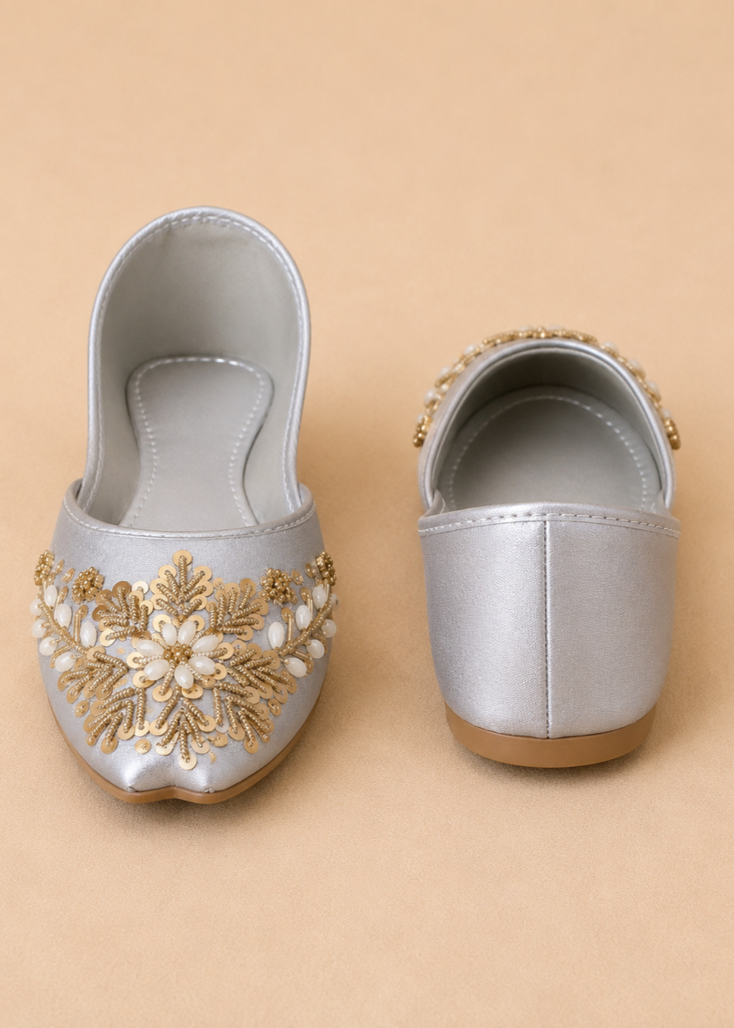 Khussa in Silver by - High Quality Women Khussa FLZ9233