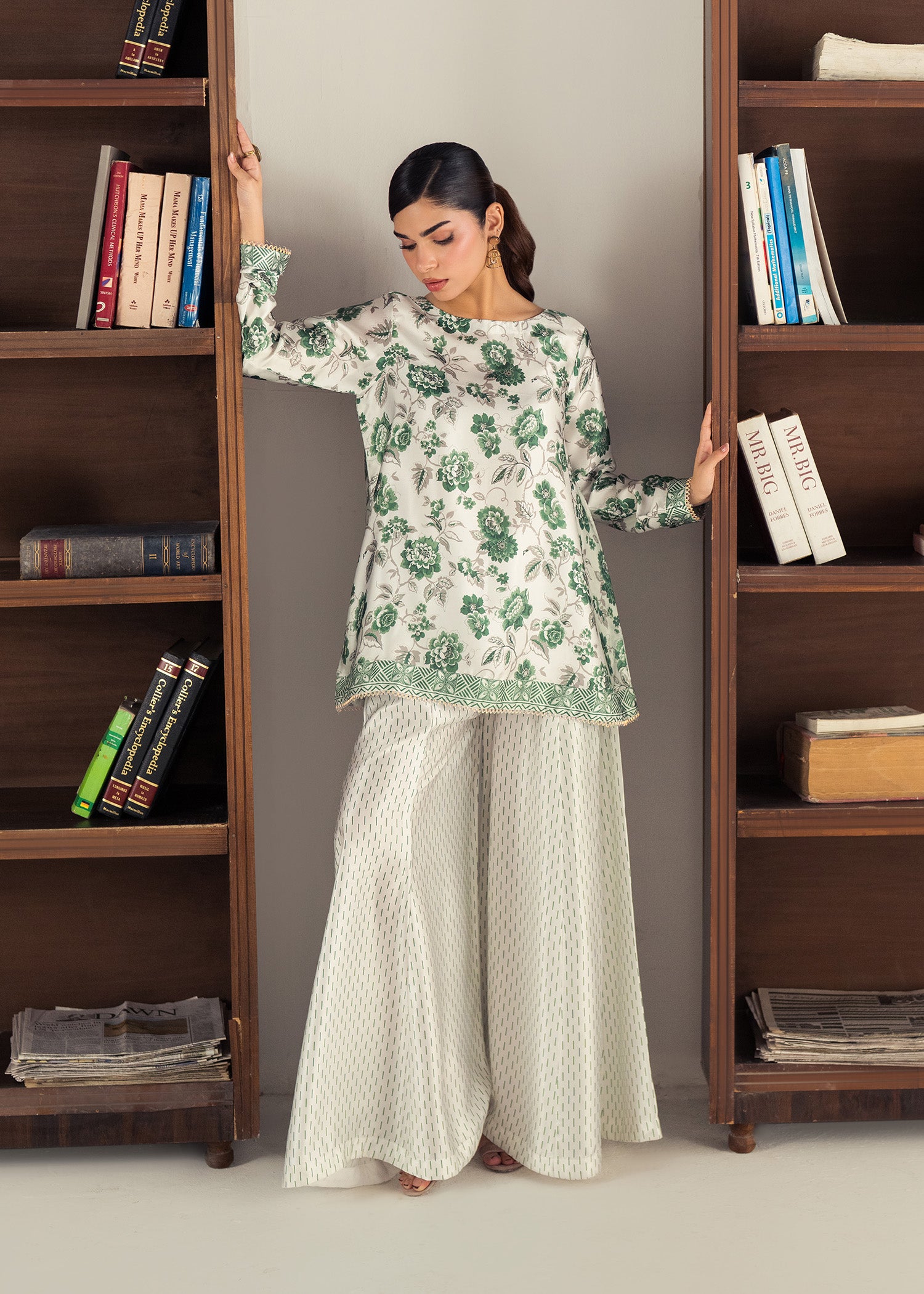 charmuse/shamooz Kurta Set in Cream