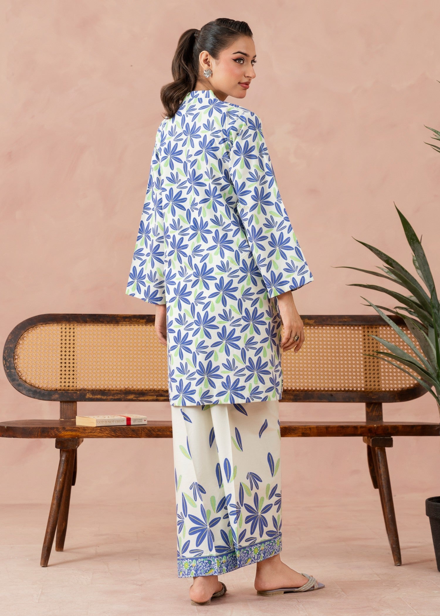 cotton Kurta Set in Blue, off-white