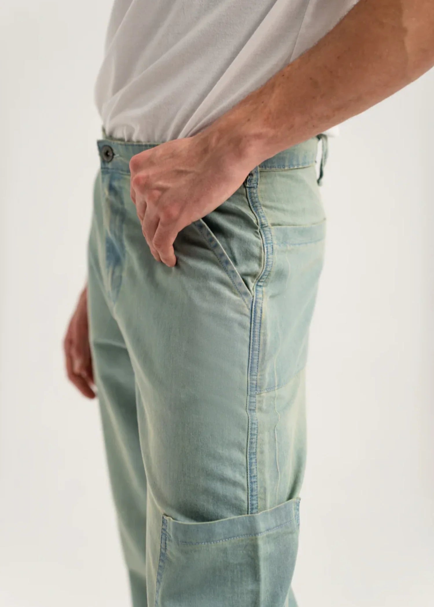 chambray Pants in Light blue