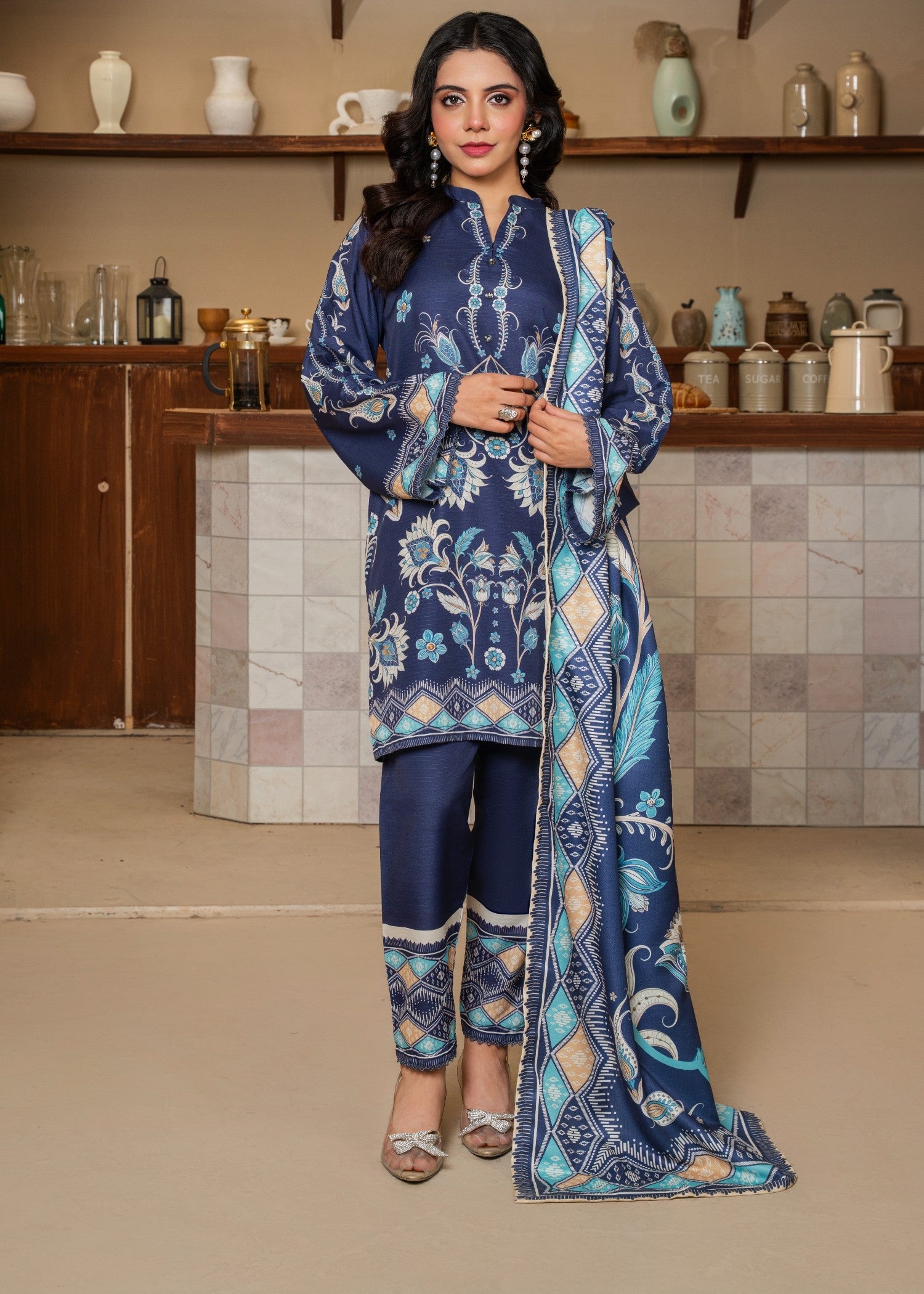 pashmina Kurta Set in Navy blue