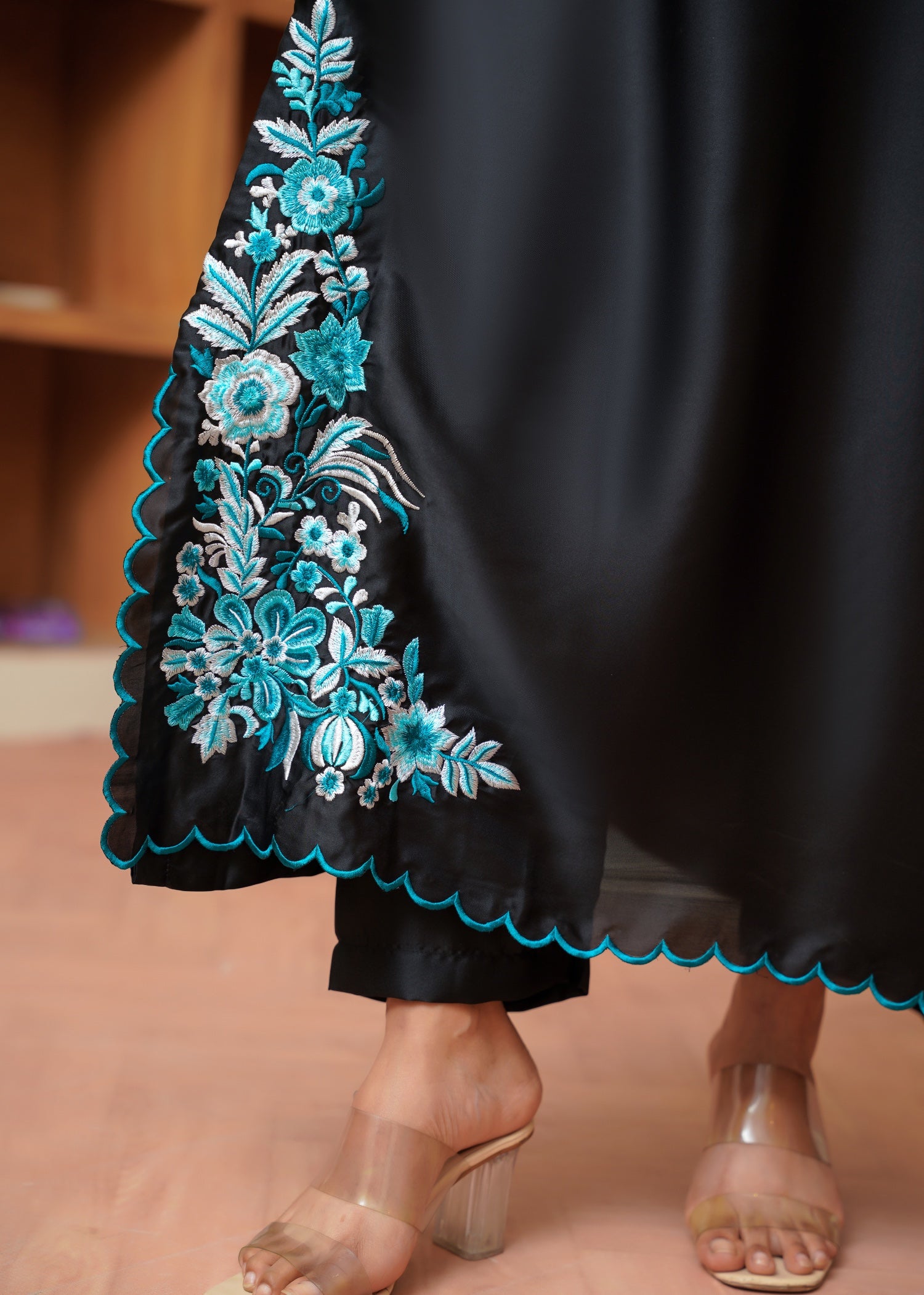 silk Kaftan in Black