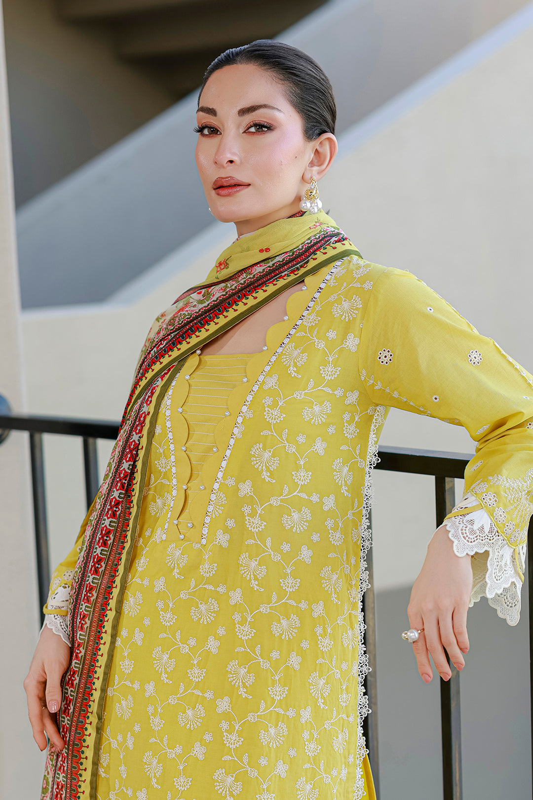 Chikankari Lawn – Z-4087